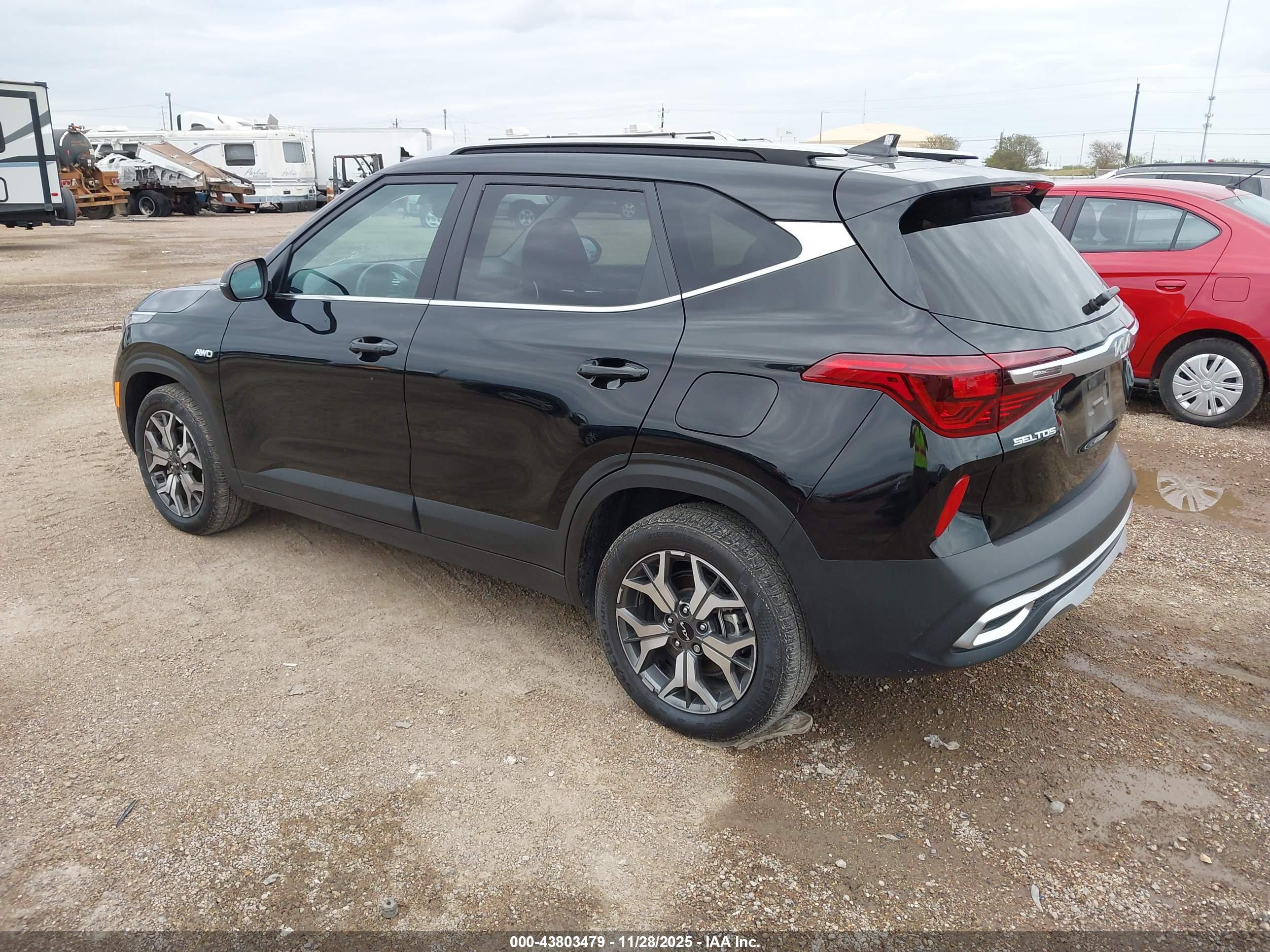 KIA SELTOS image 3