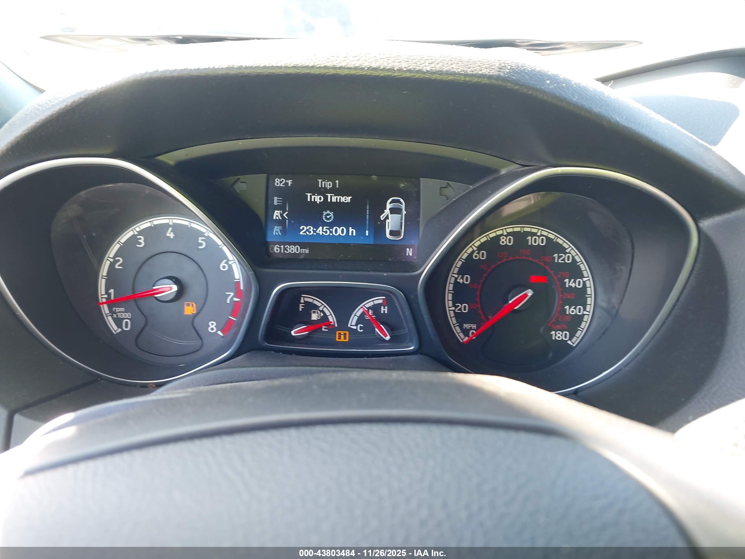 FORD FOCUS image 7
