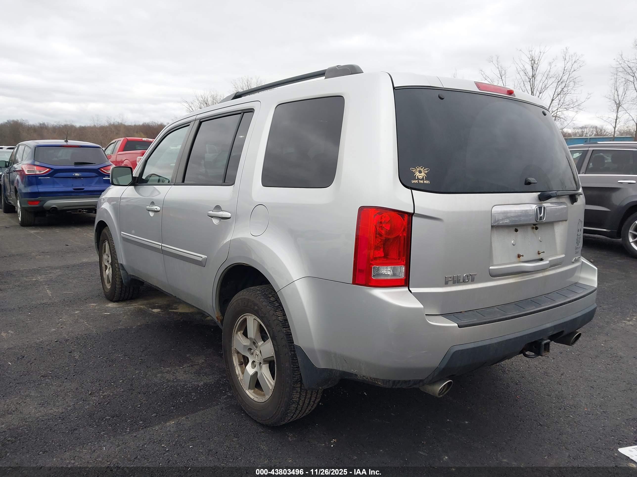 HONDA PILOT image 3