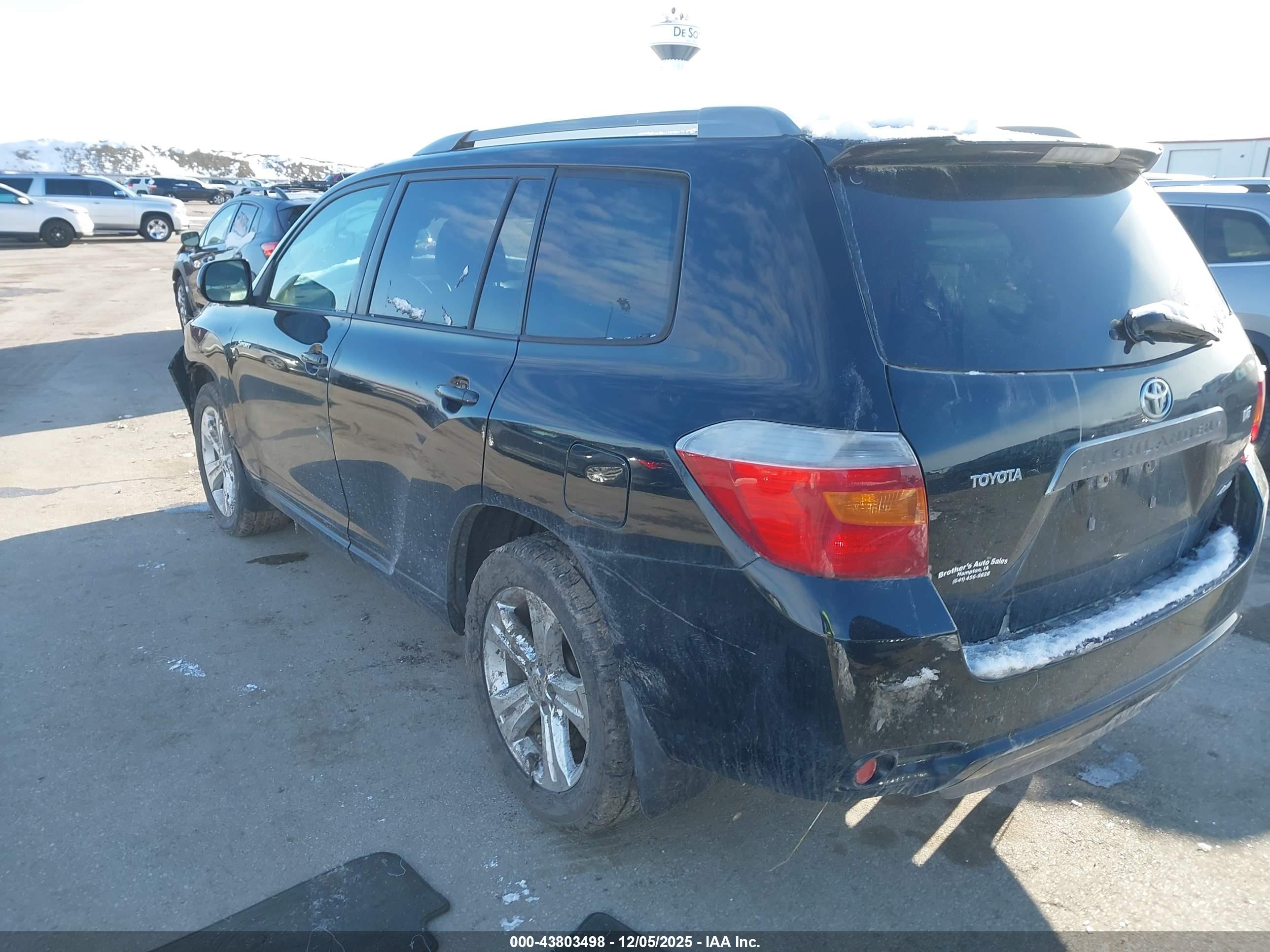 TOYOTA HIGHLANDER image 3