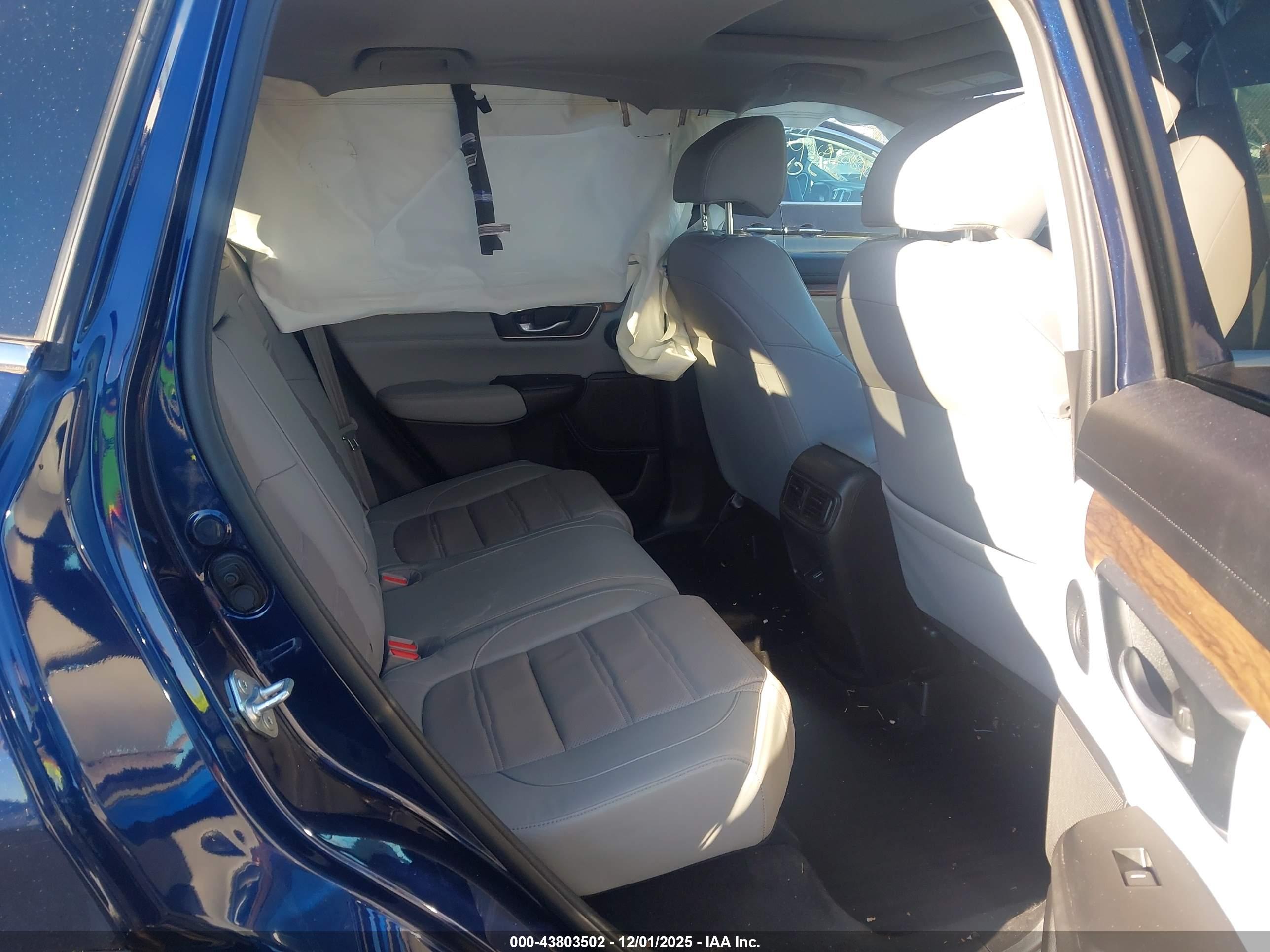 HONDA CR-V image 8