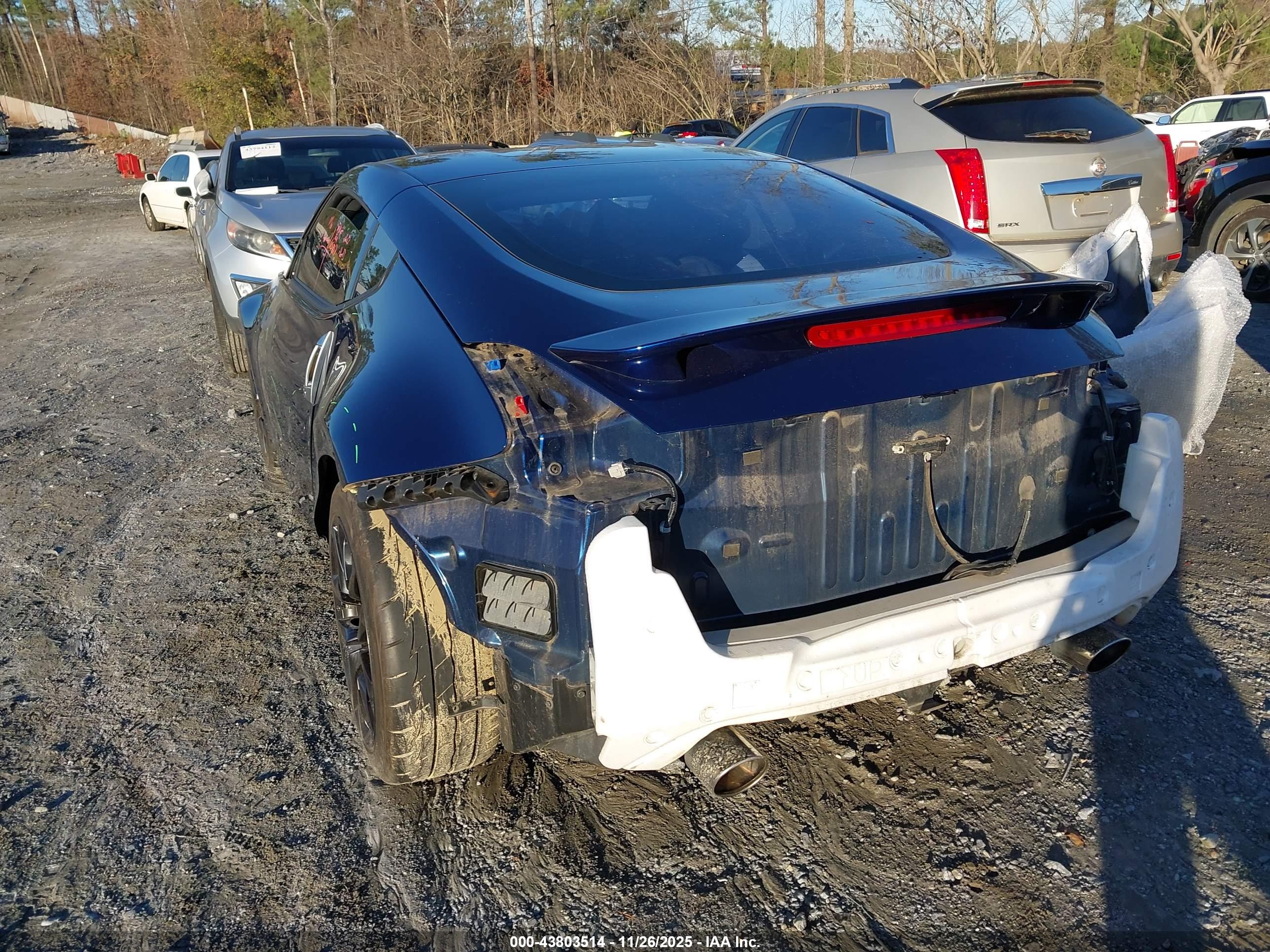 NISSAN 370Z image 3