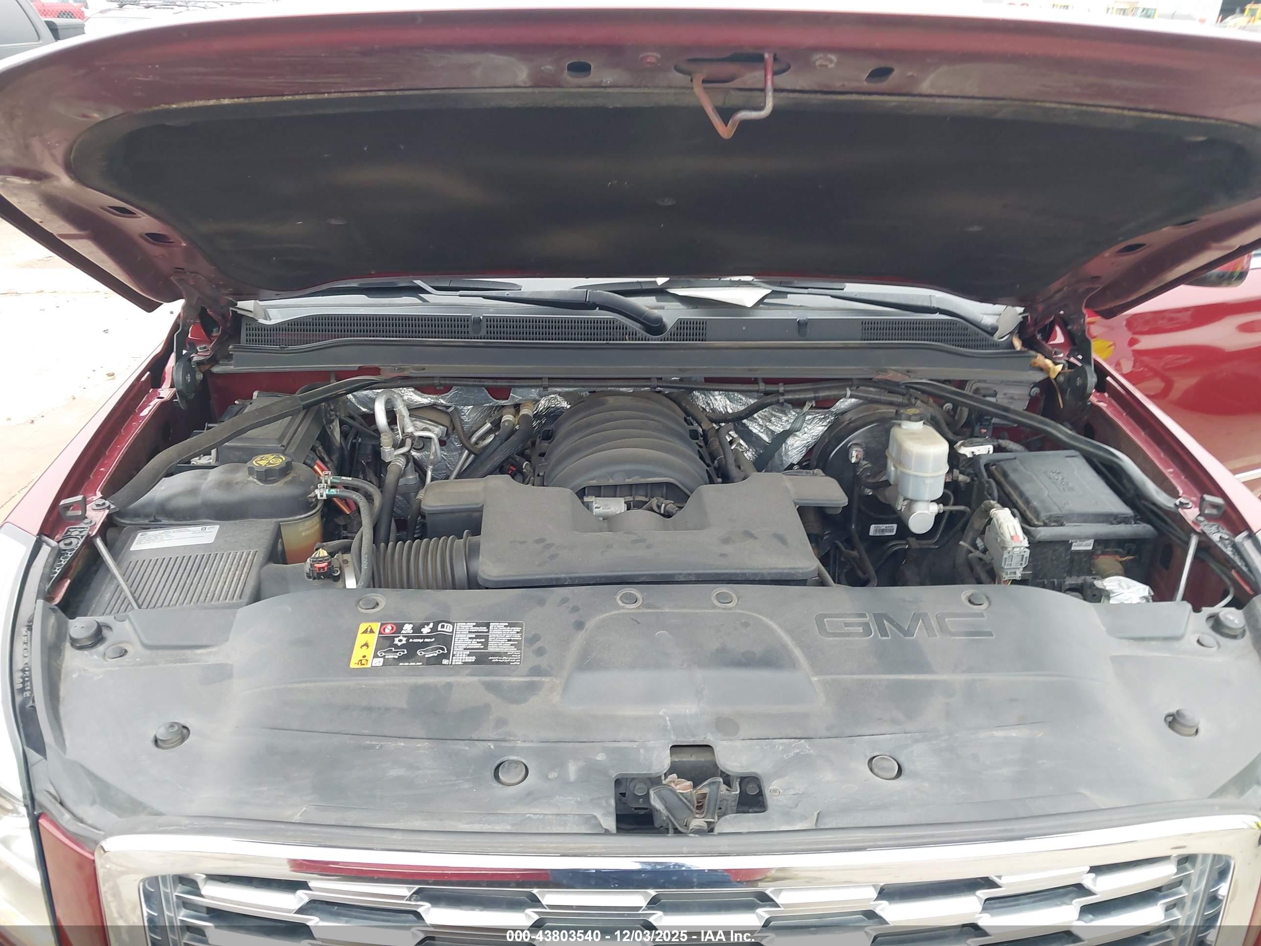 GMC YUKON image 10