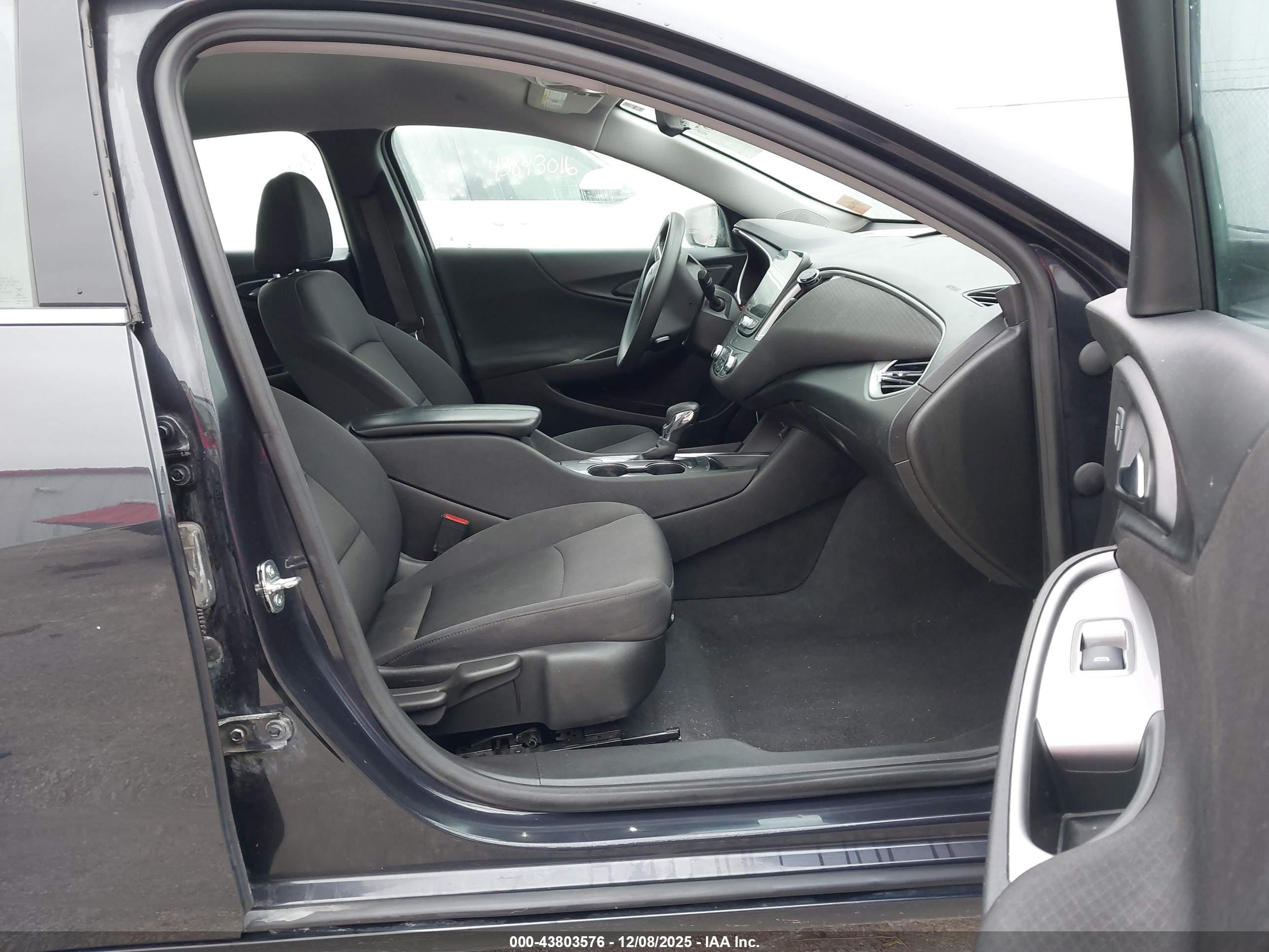 CHEVROLET MALIBU image 5