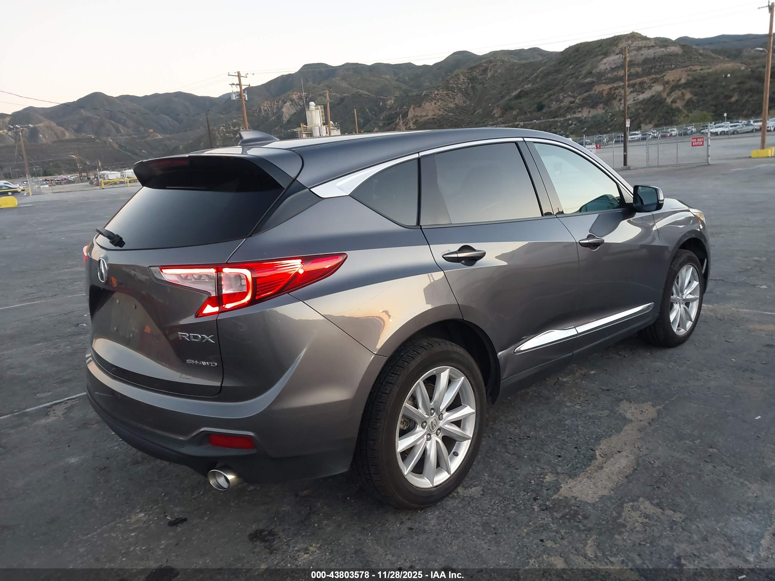 ACURA RDX image 4