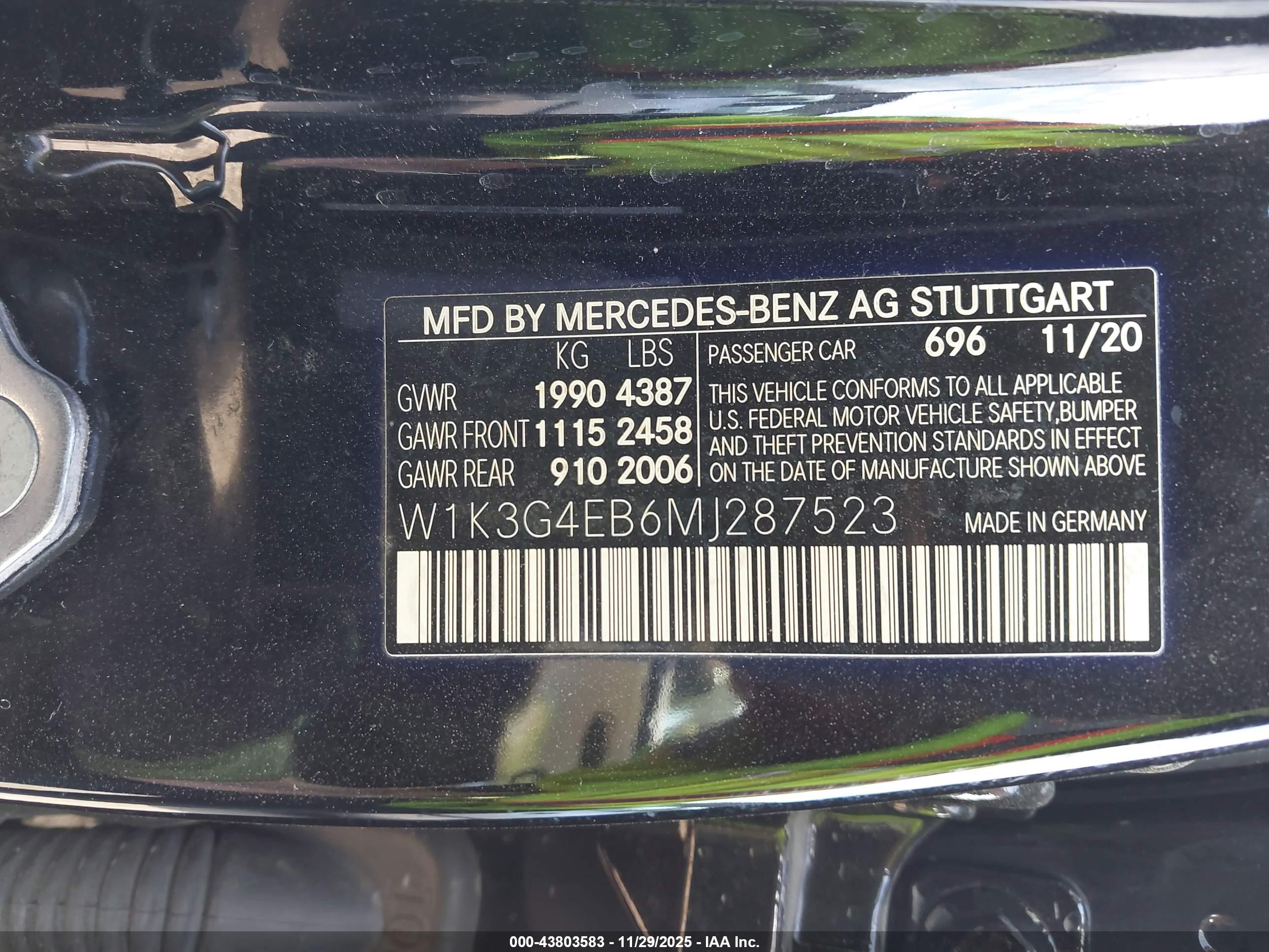 MERCEDES-BENZ A image 9