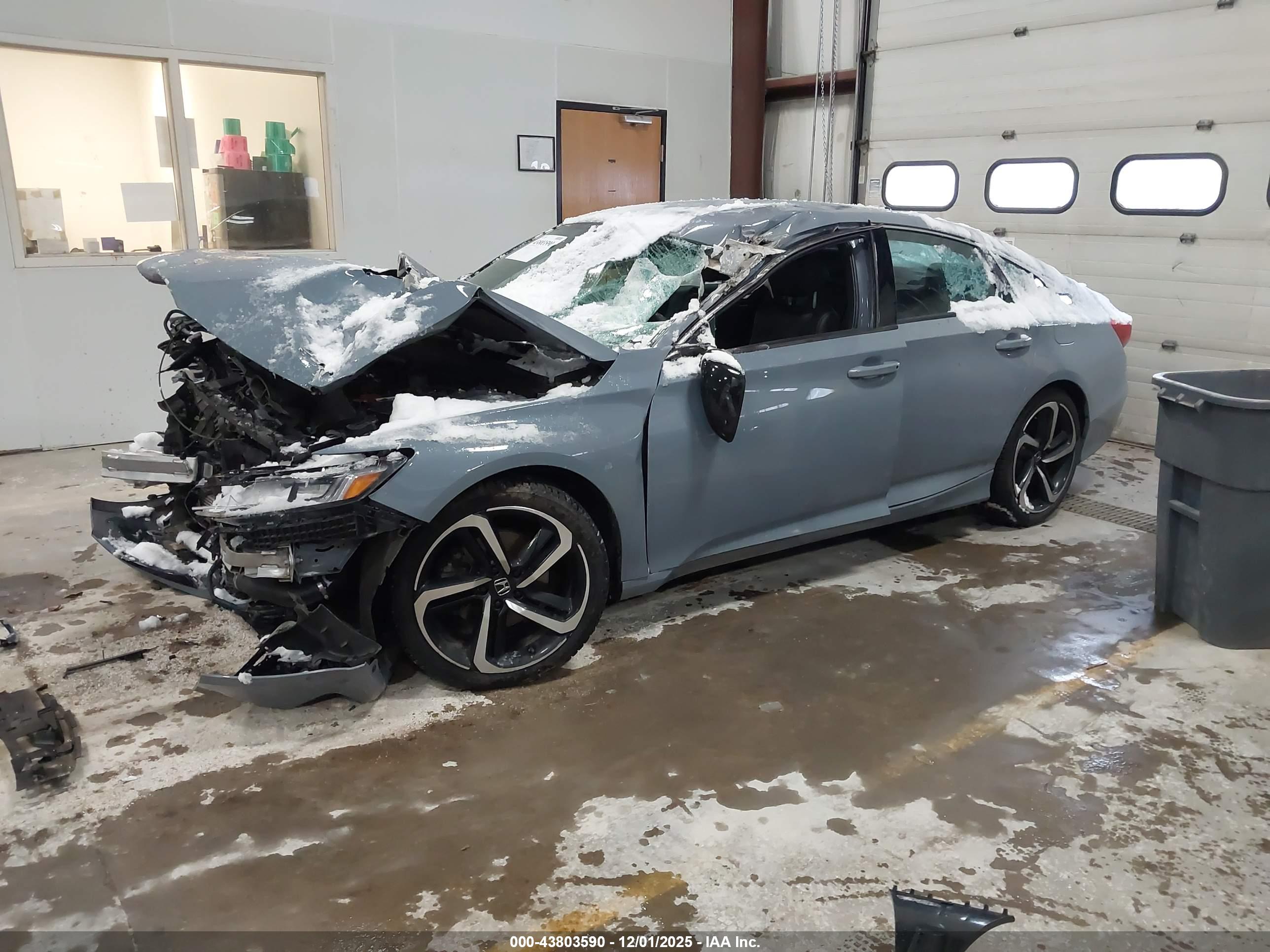 HONDA ACCORD image 2