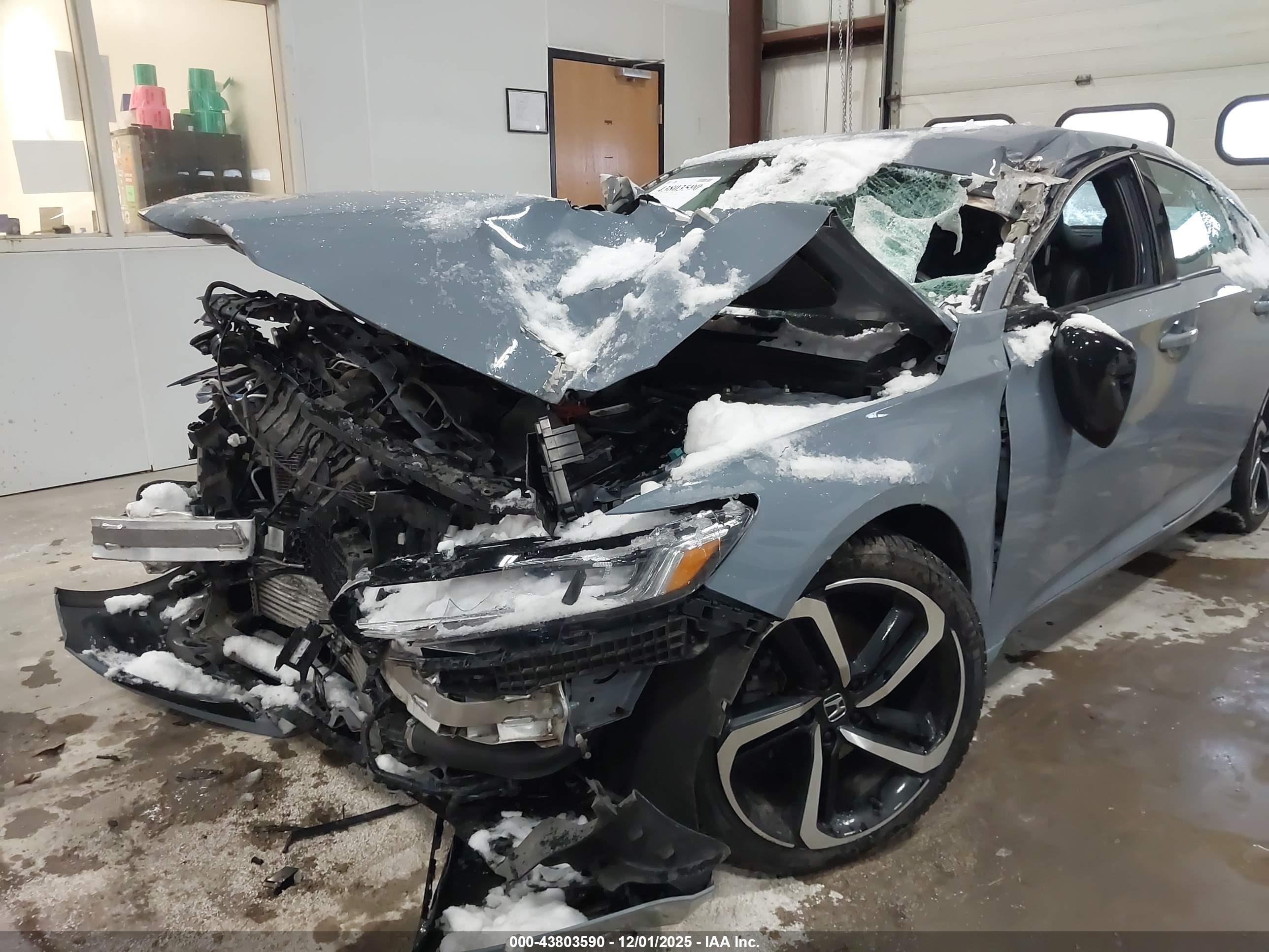 HONDA ACCORD image 6