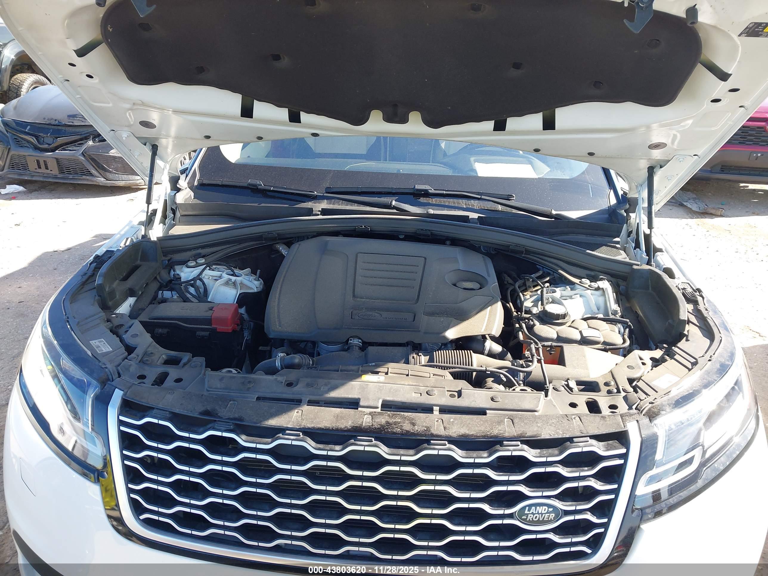 LAND ROVER image 10