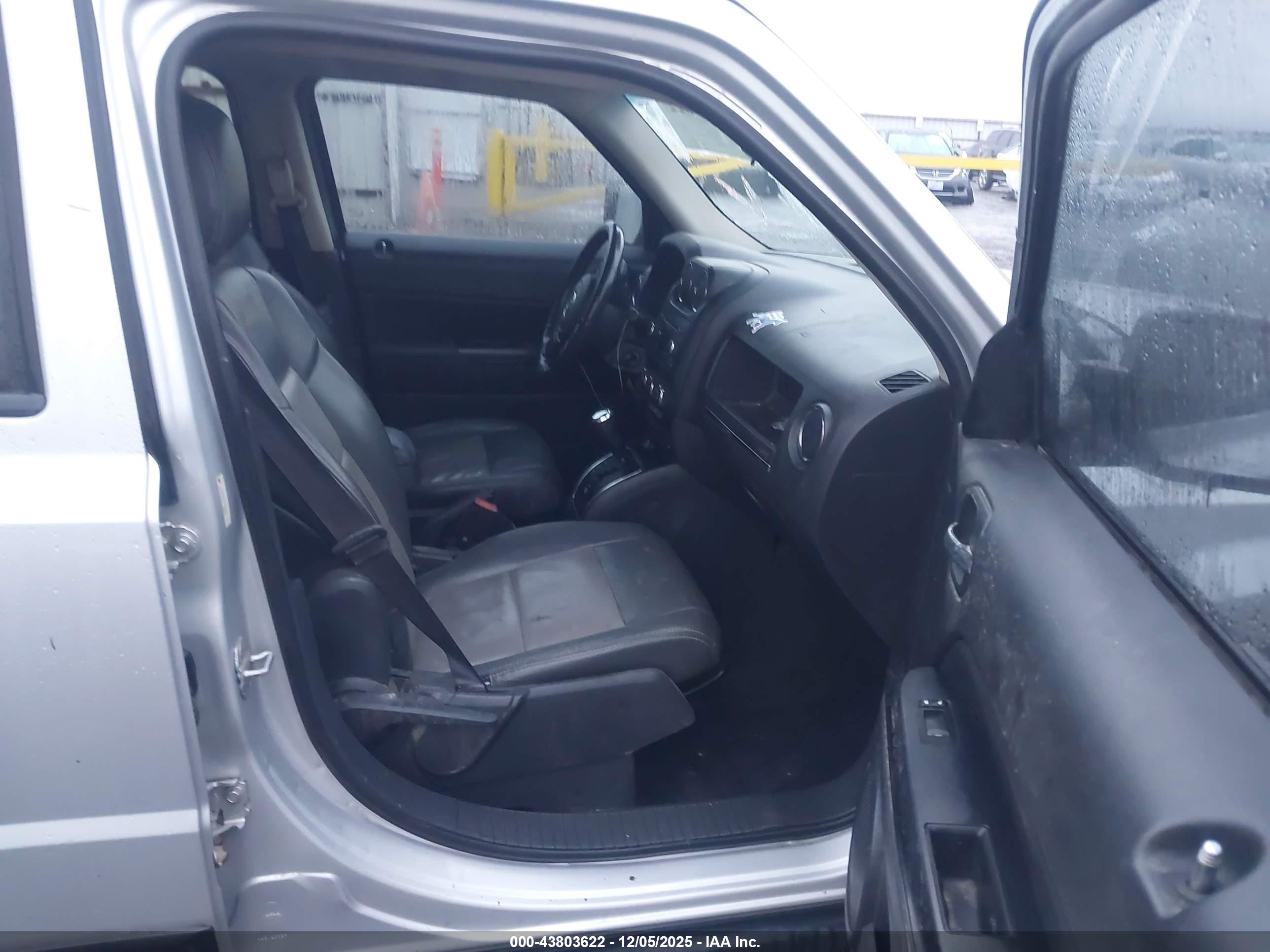 JEEP PATRIOT image 5
