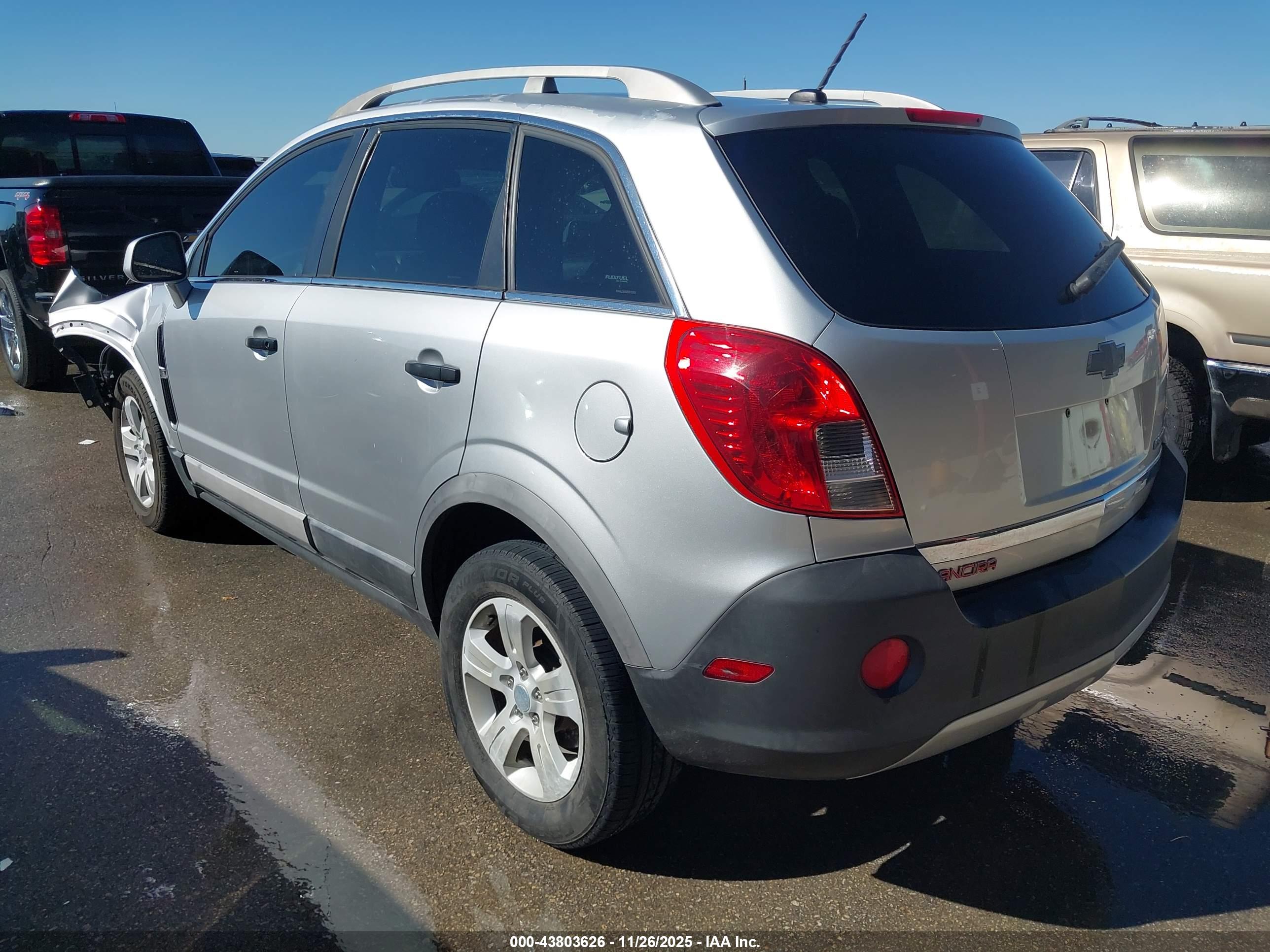 CHEVROLET CAPTIVA image 3