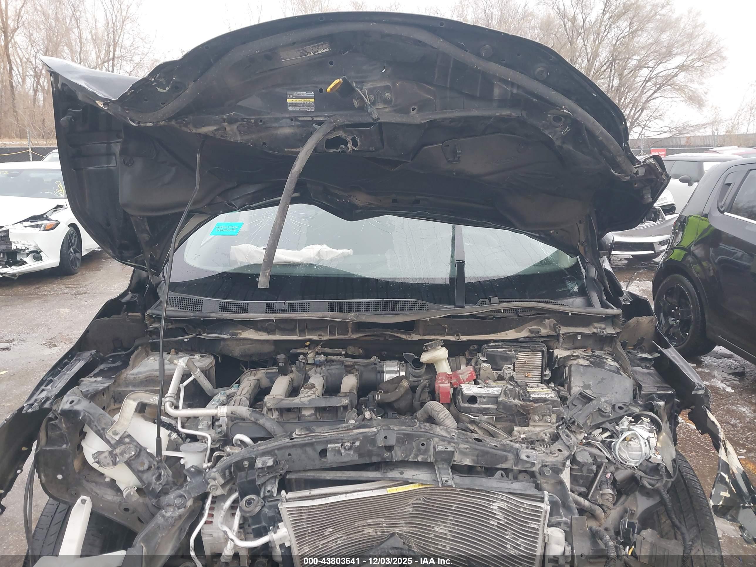 NISSAN ROGUE image 10