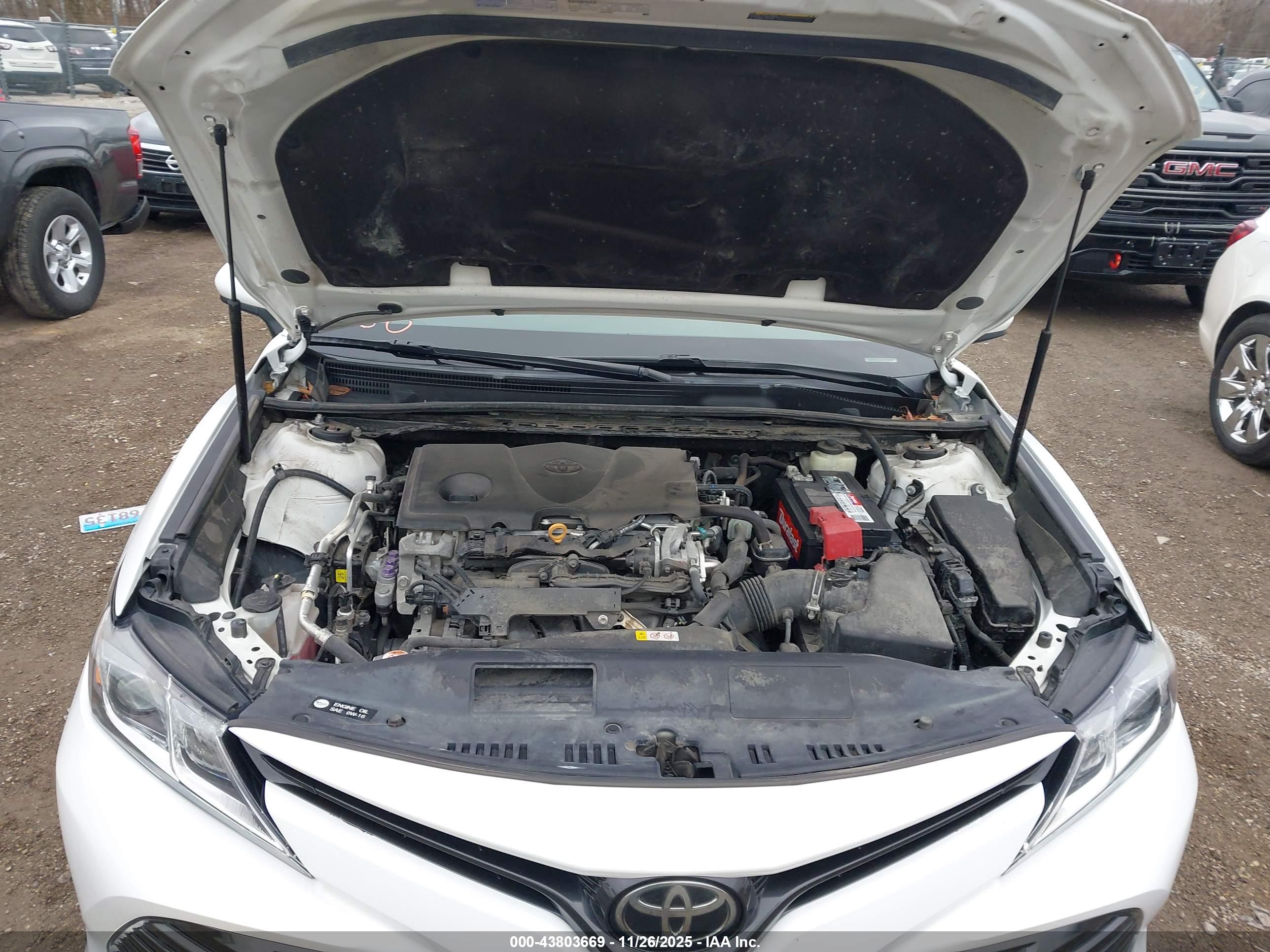 TOYOTA CAMRY image 10