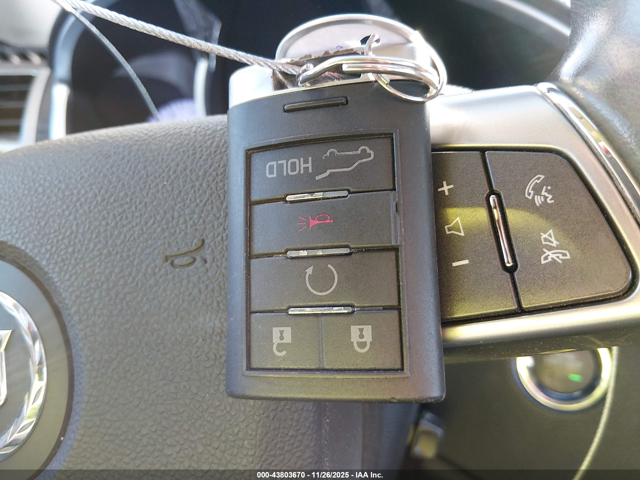 CADILLAC SRX image 11