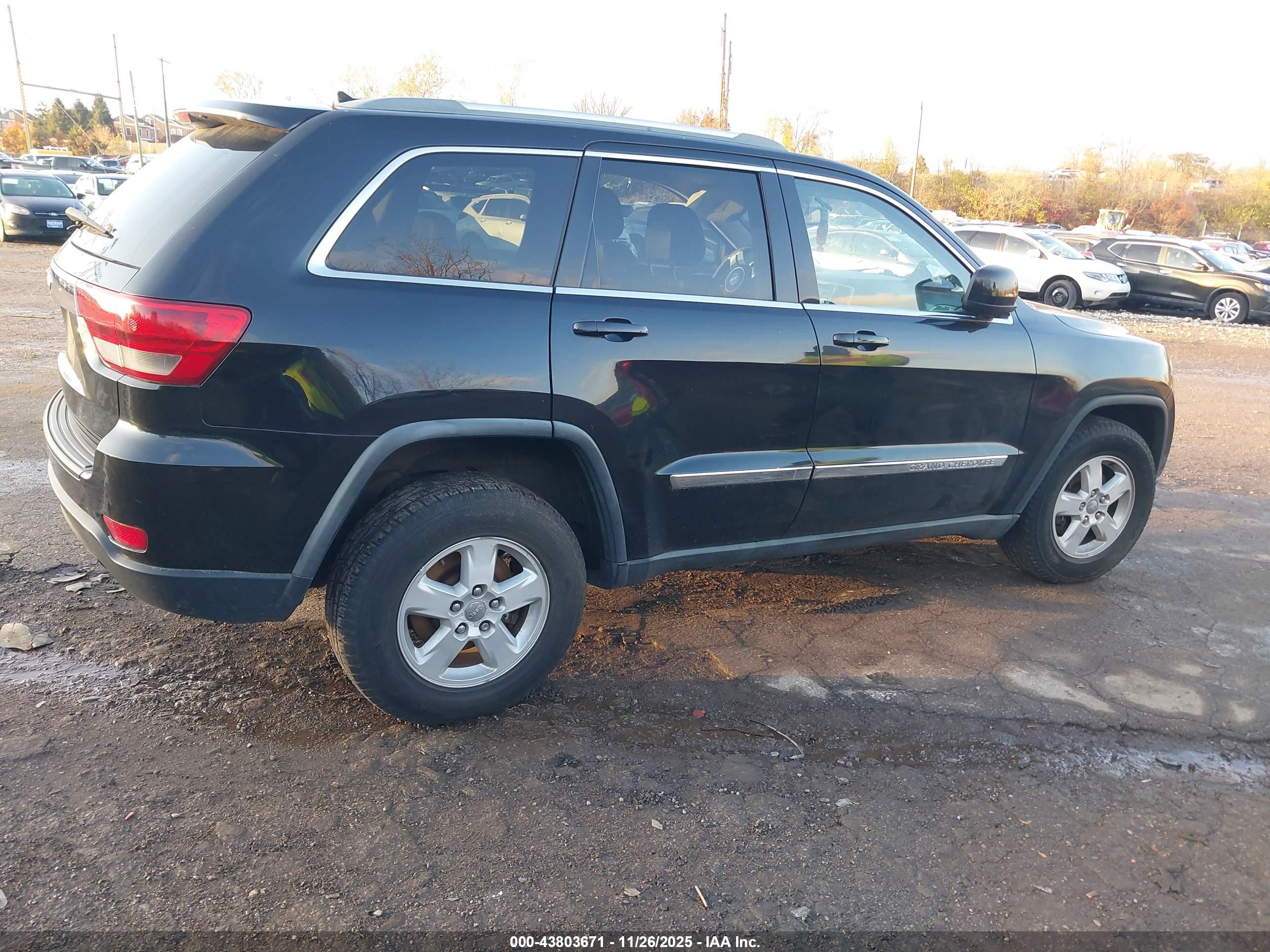 JEEP GRAND image 4
