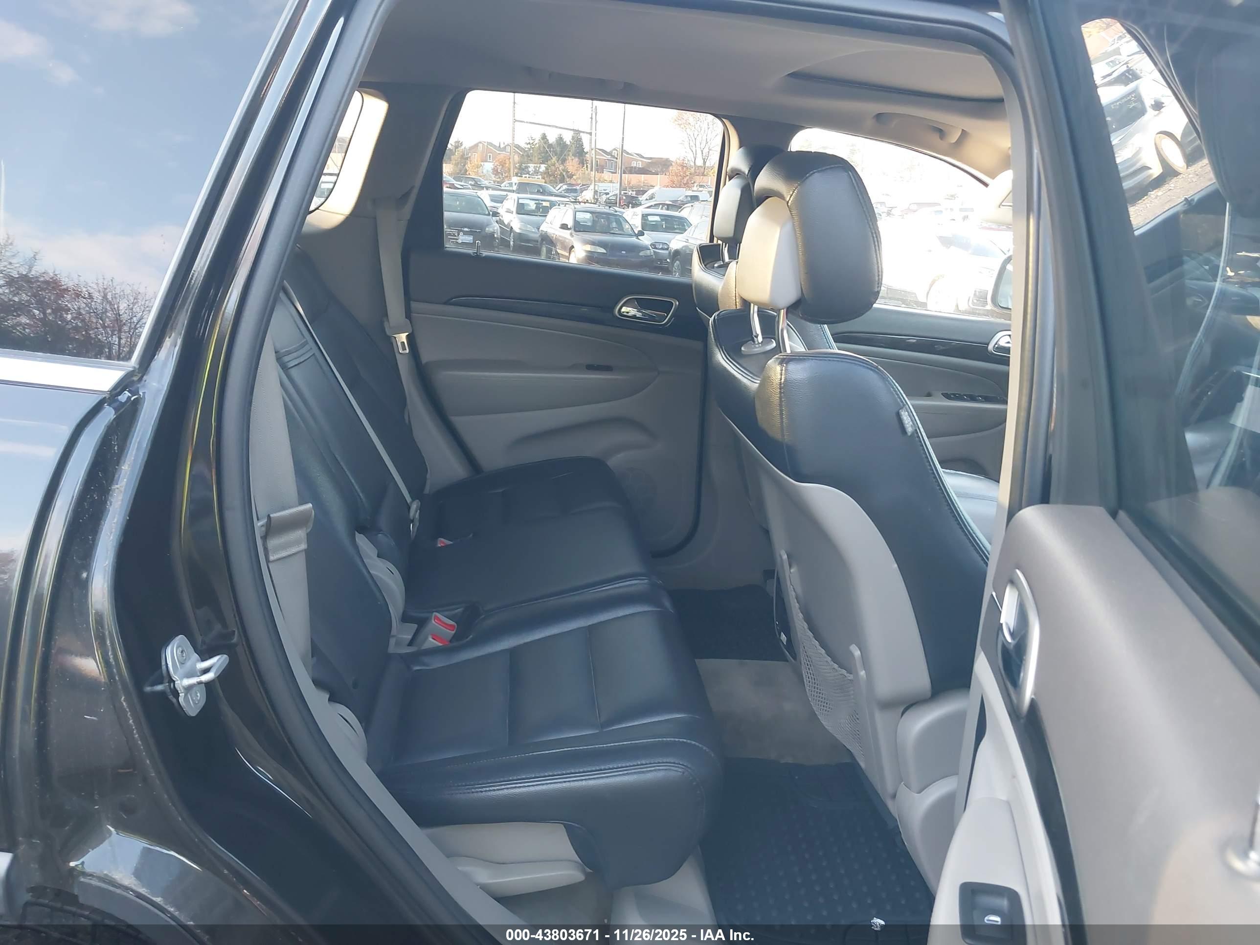JEEP GRAND image 8