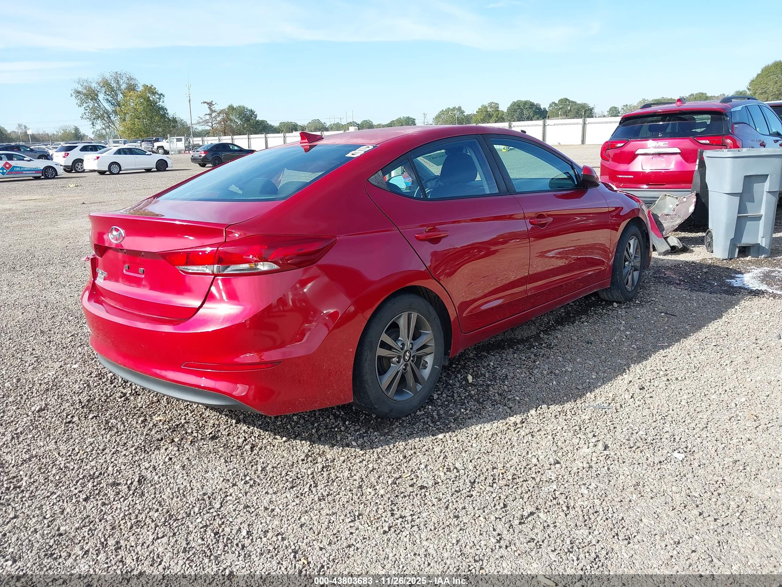 HYUNDAI ELANTRA image 4