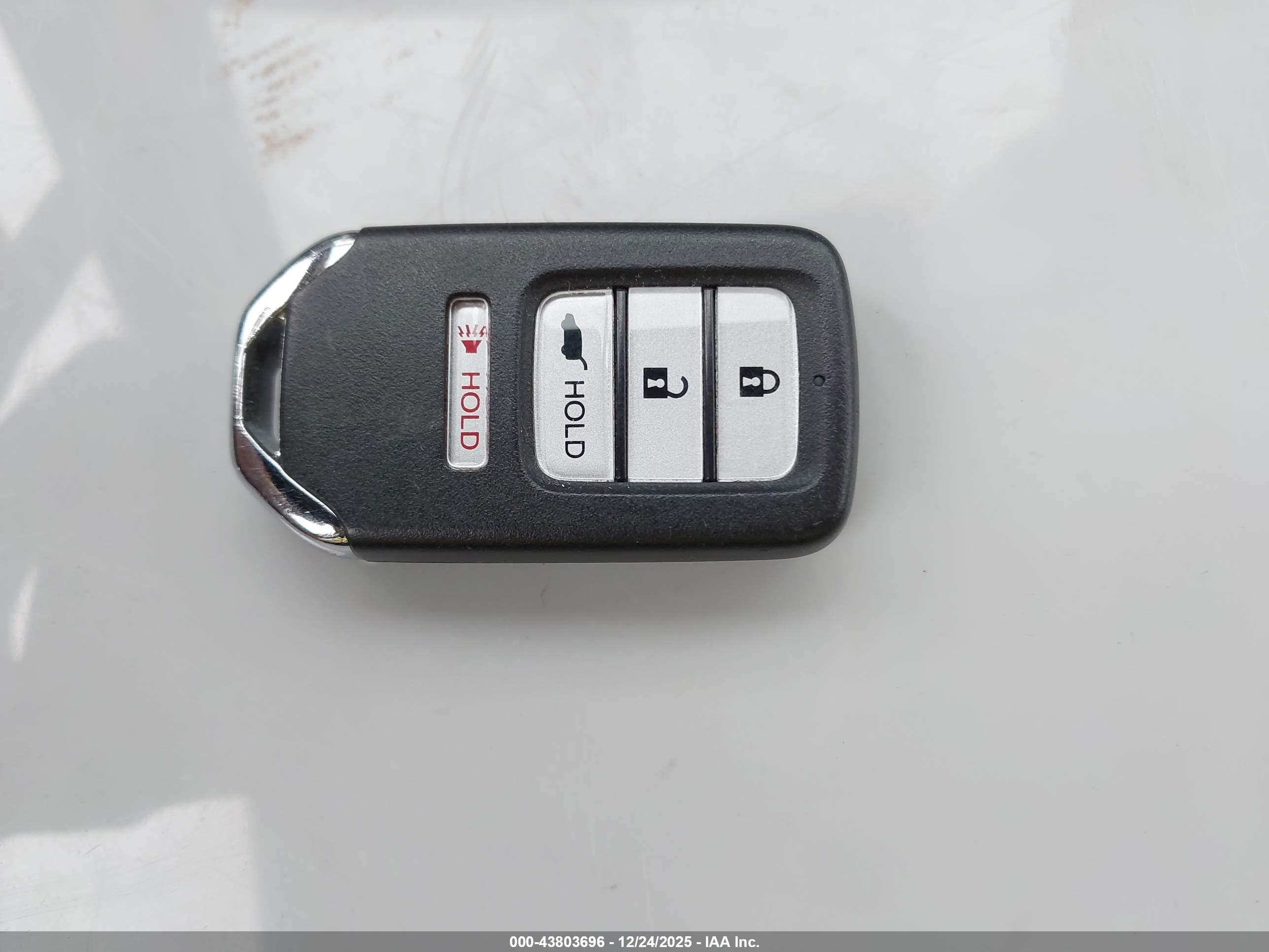 HONDA CR-V image 11