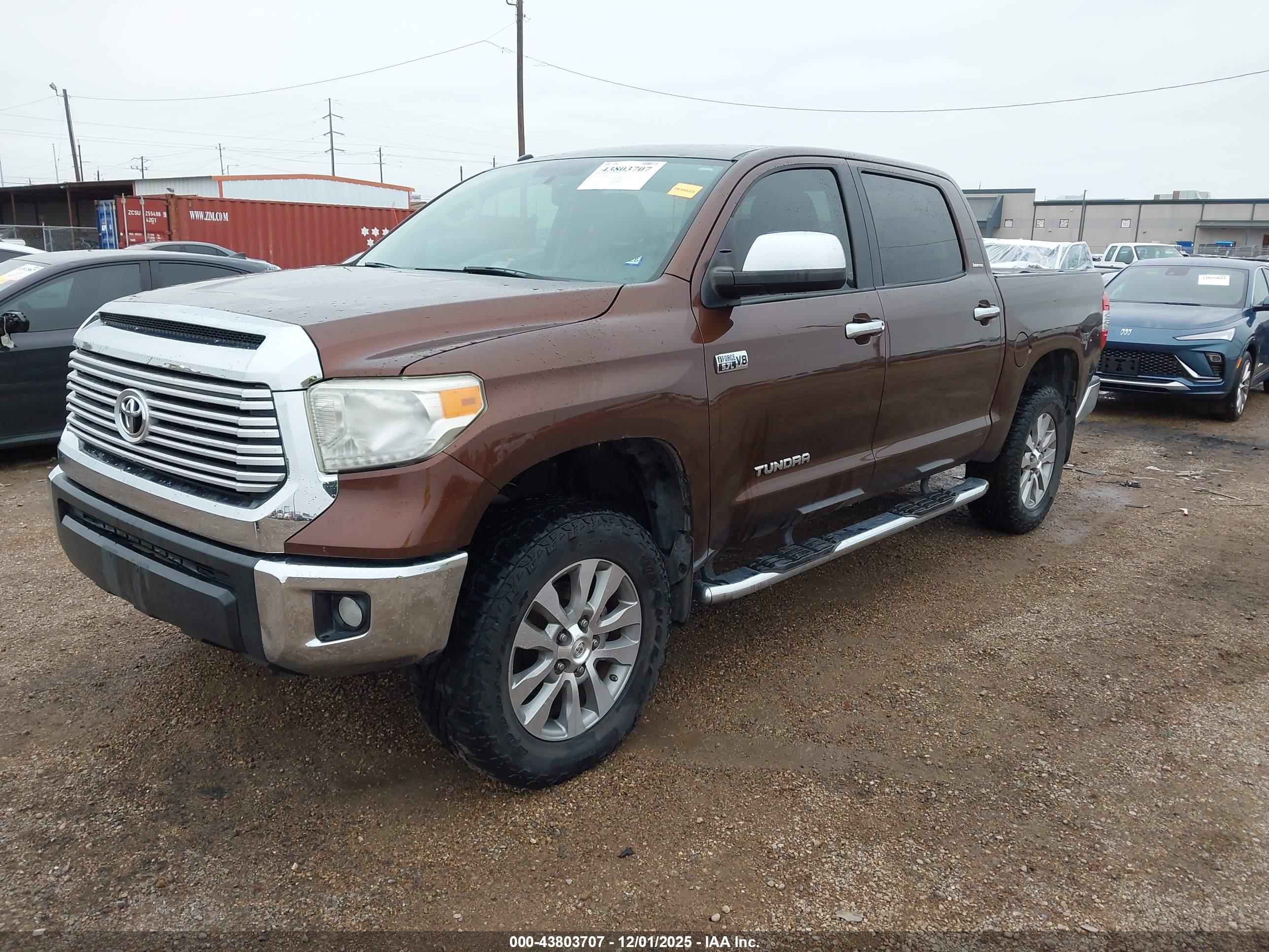 TOYOTA TUNDRA image 2