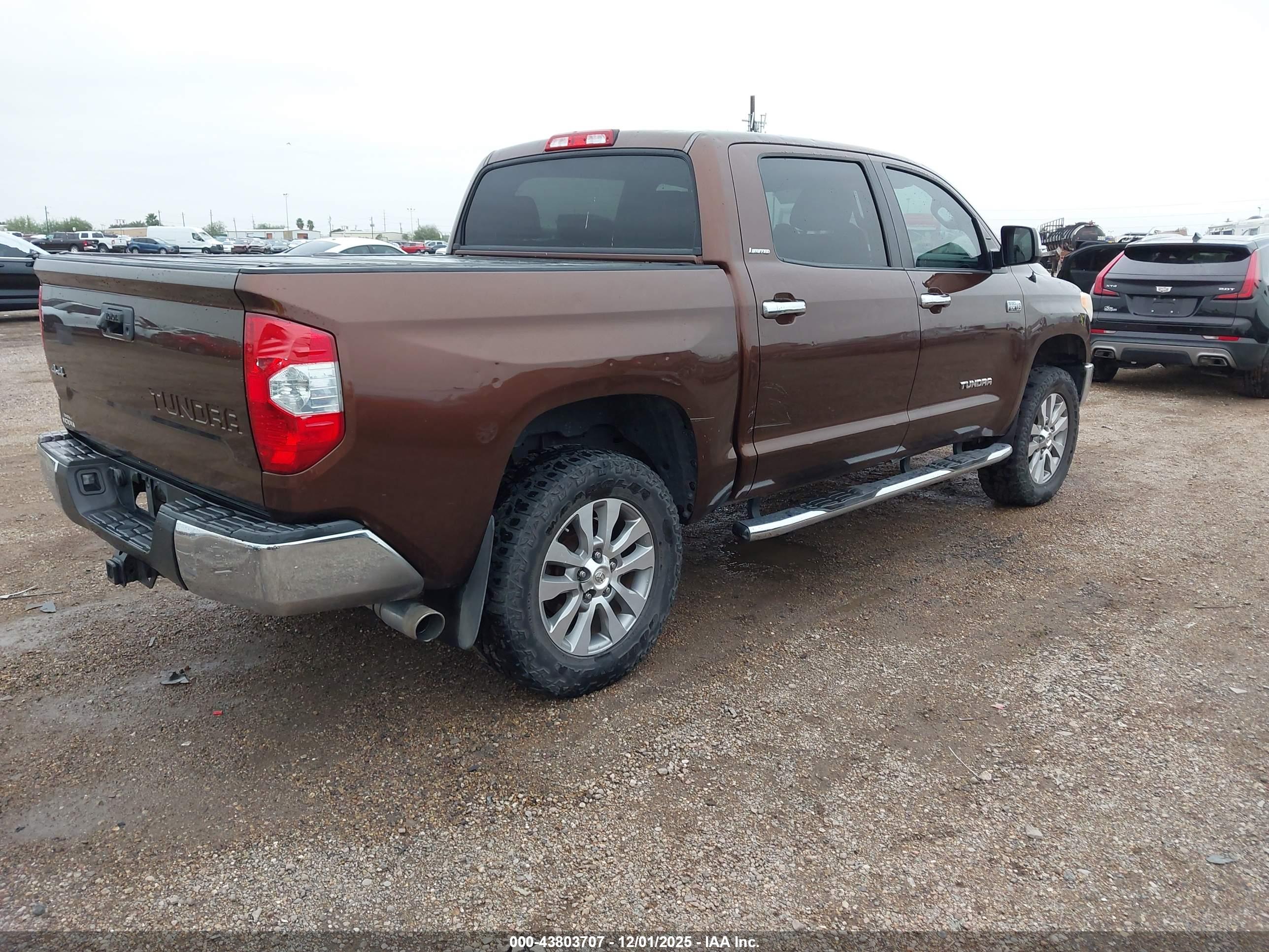 TOYOTA TUNDRA image 4