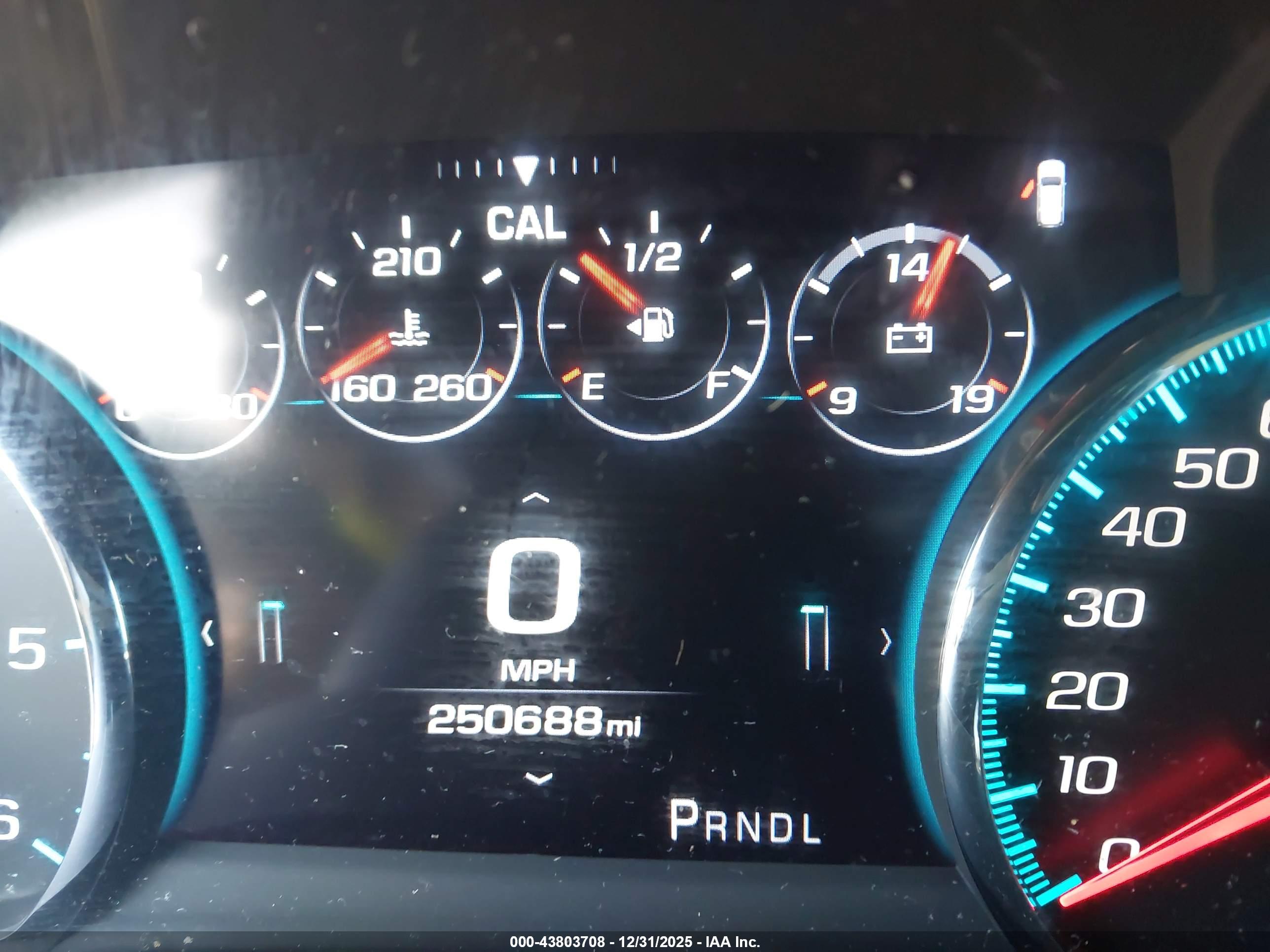 GMC YUKON image 7