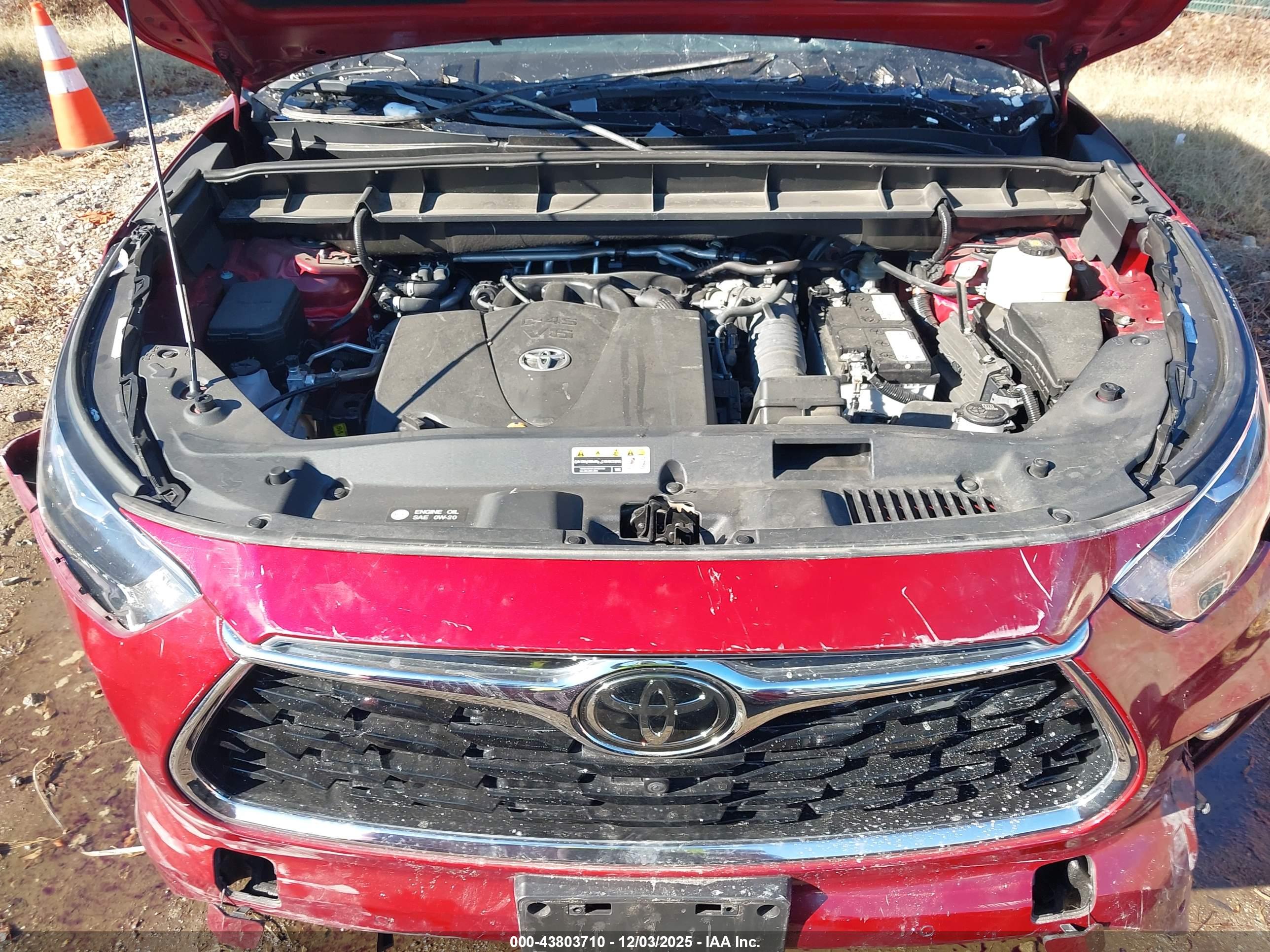 TOYOTA HIGHLANDER image 10