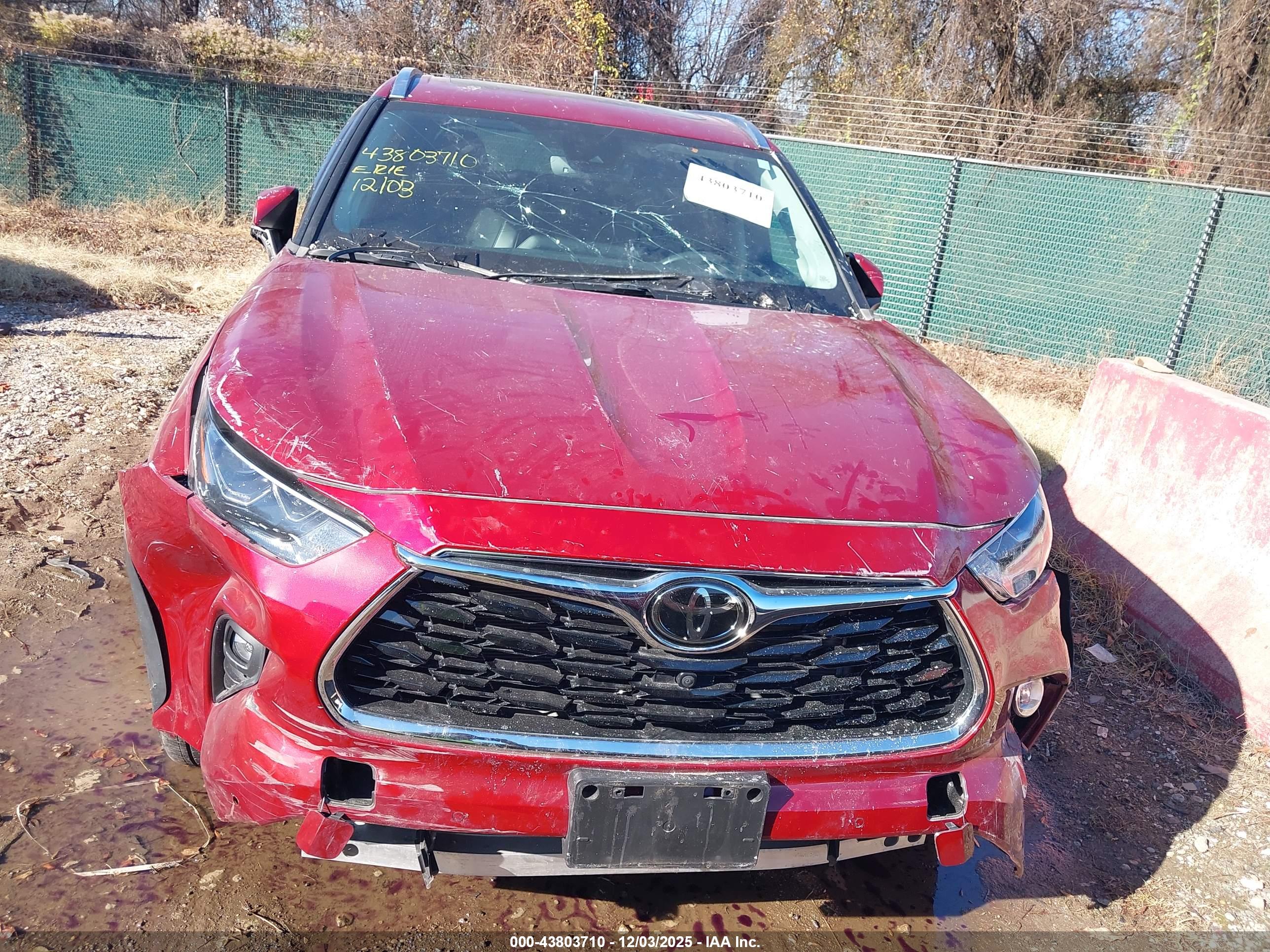 TOYOTA HIGHLANDER image 6