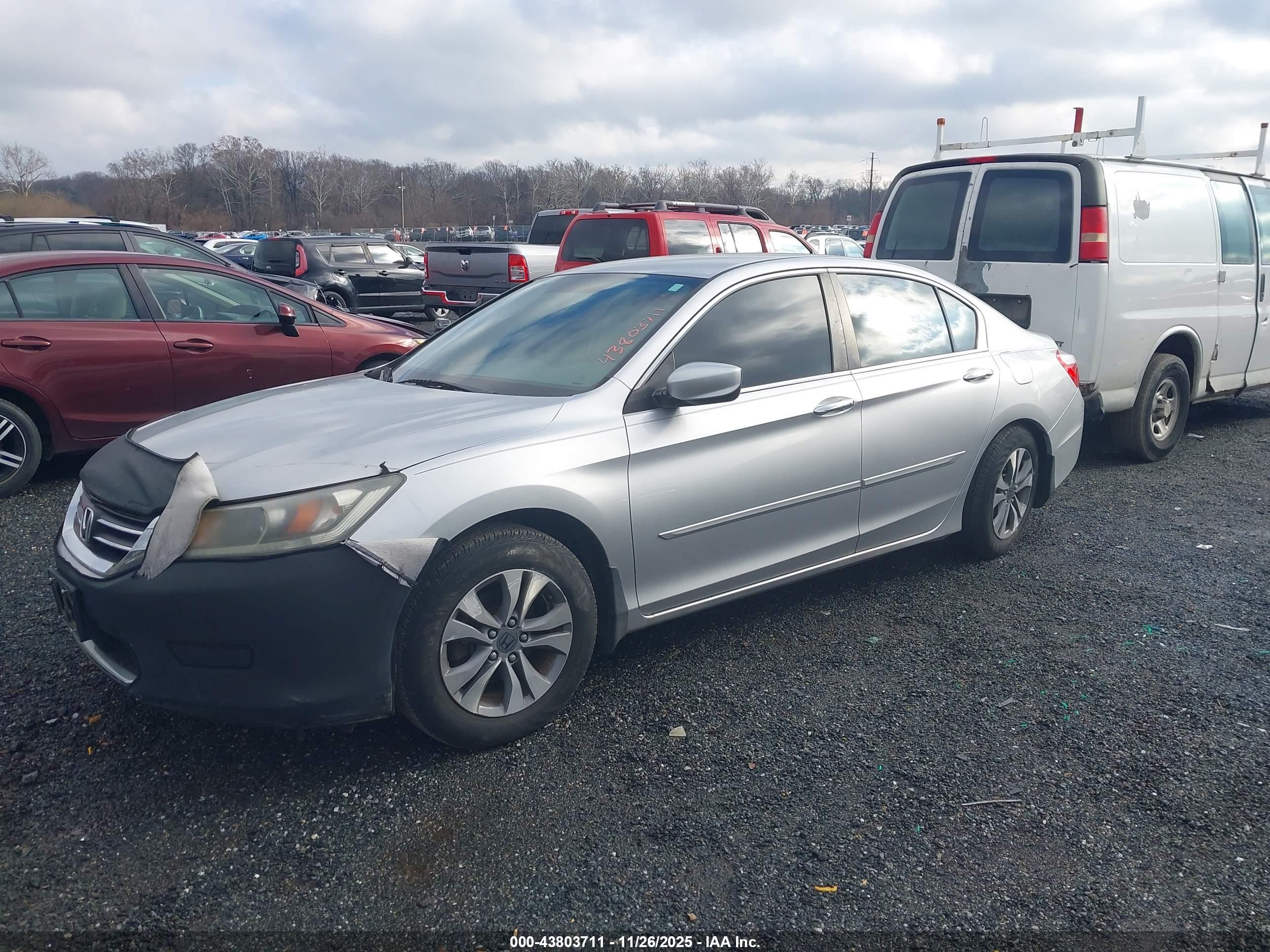 HONDA ACCORD image 2