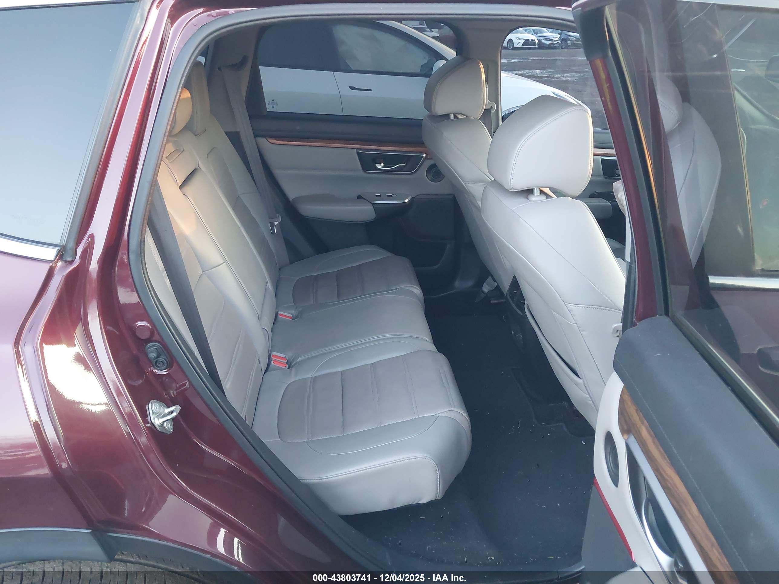 HONDA CR-V image 8