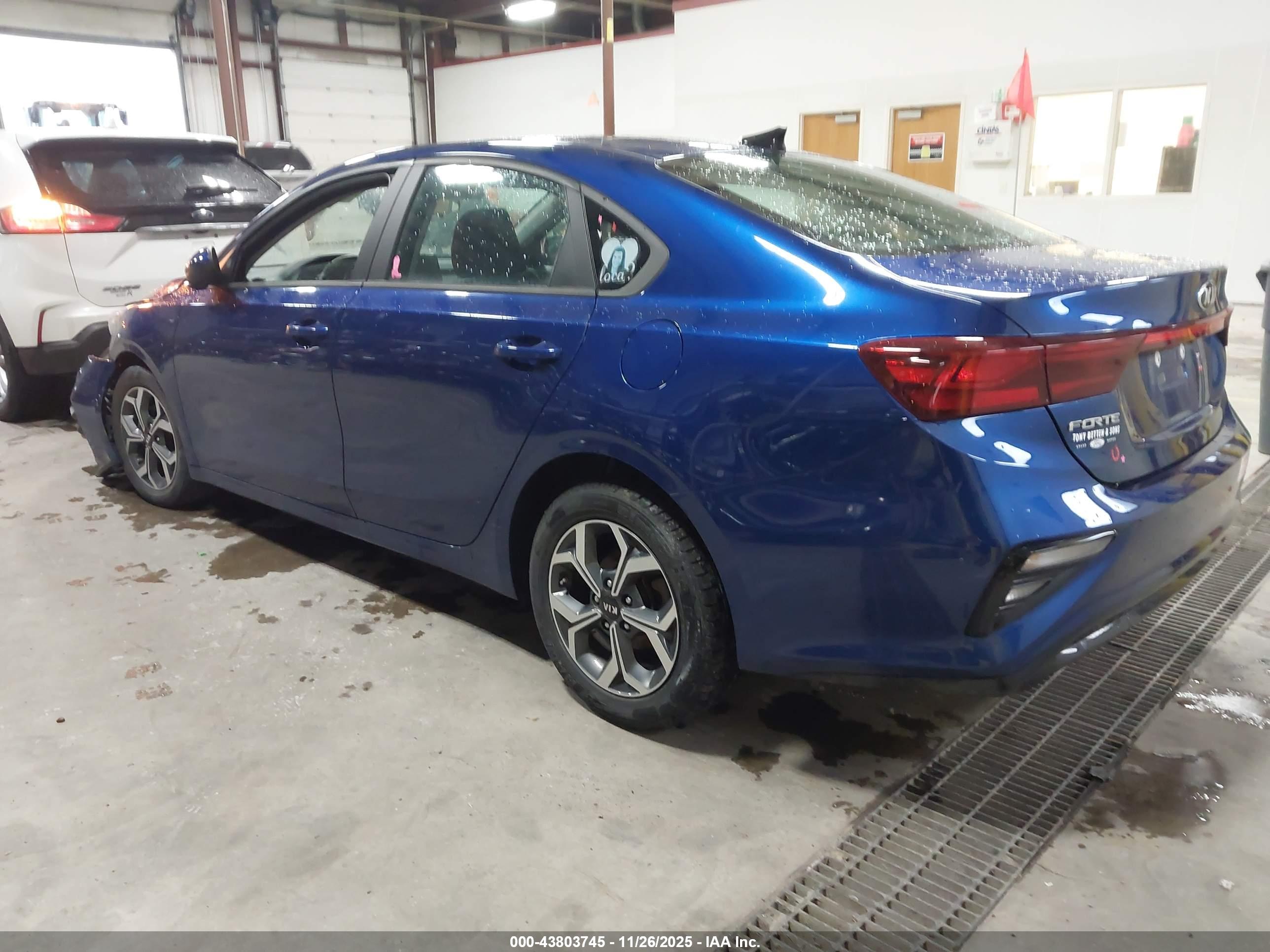KIA FORTE image 3