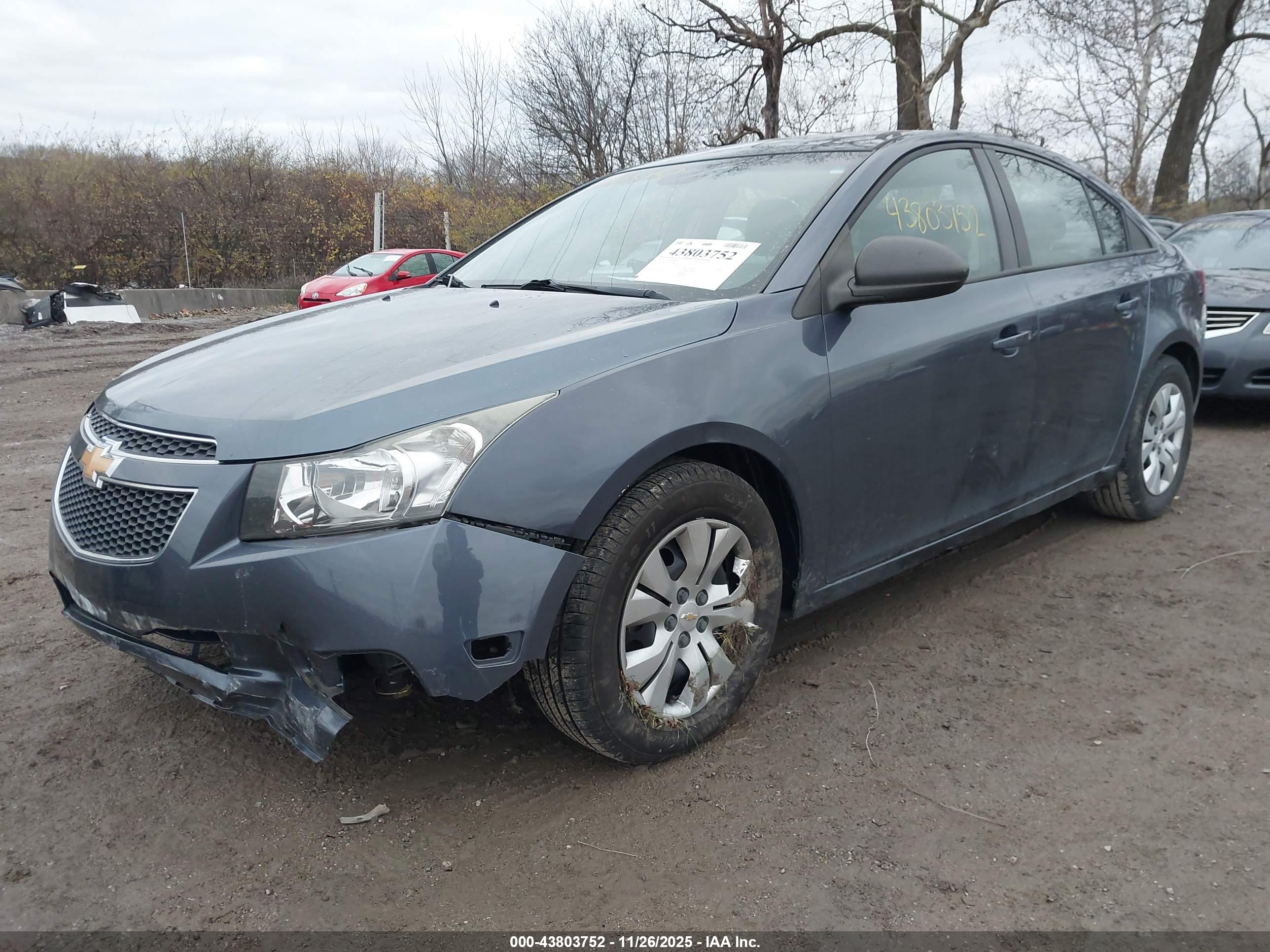 CHEVROLET CRUZE image 6