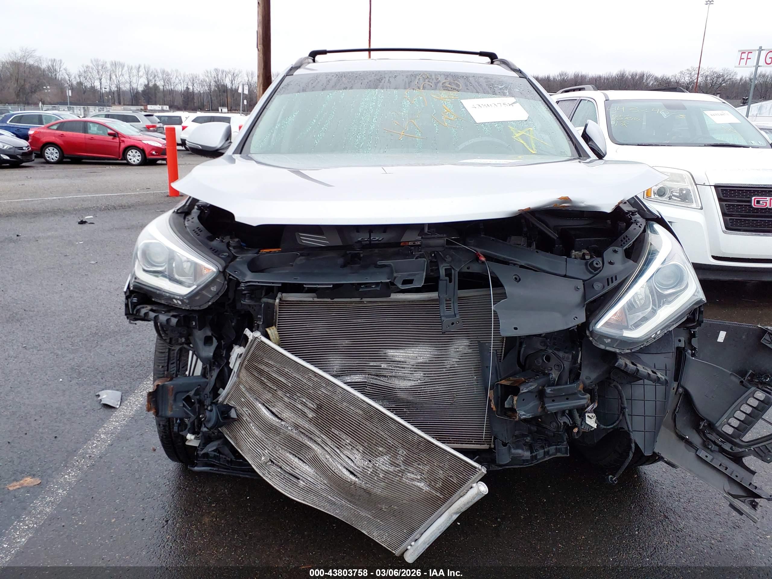 HYUNDAI SANTA image 6