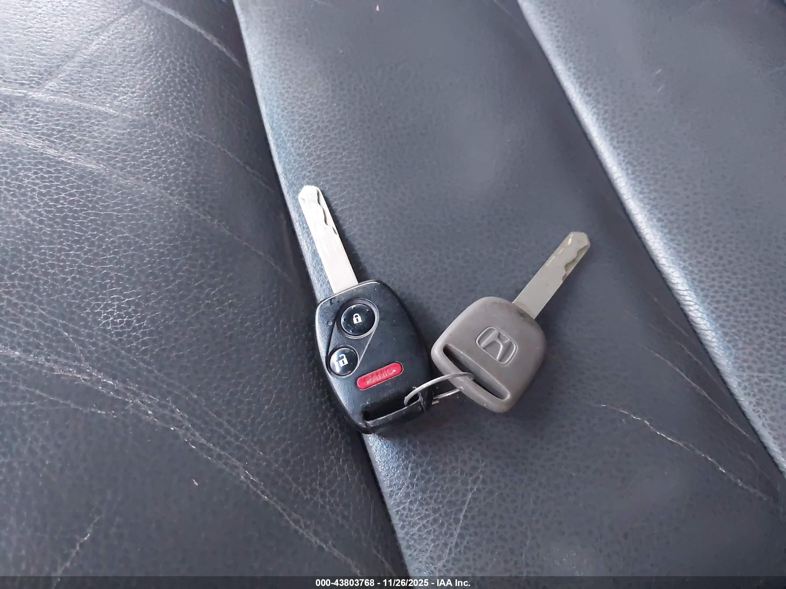 HONDA PILOT image 11