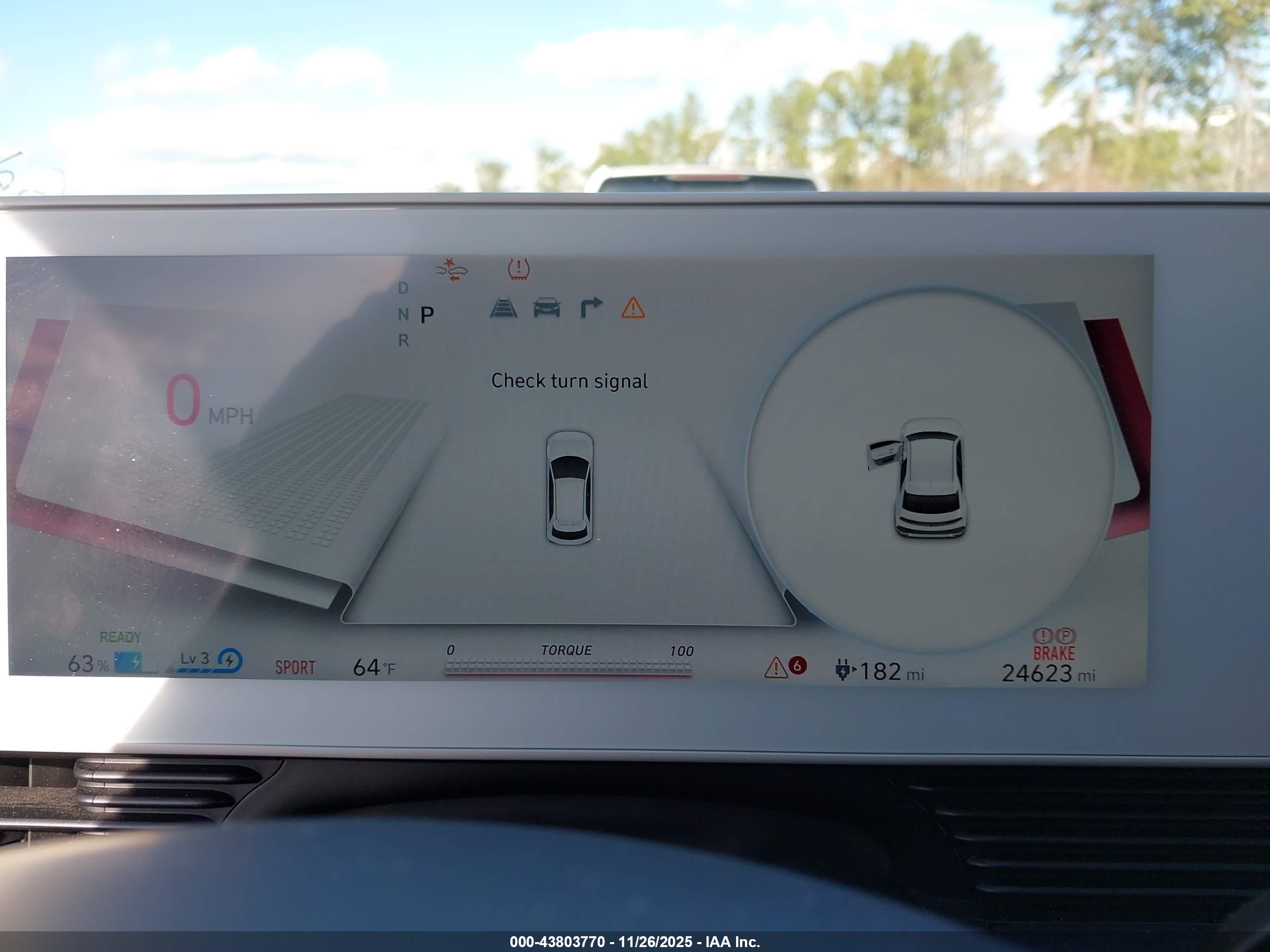 HYUNDAI IONIQ image 7