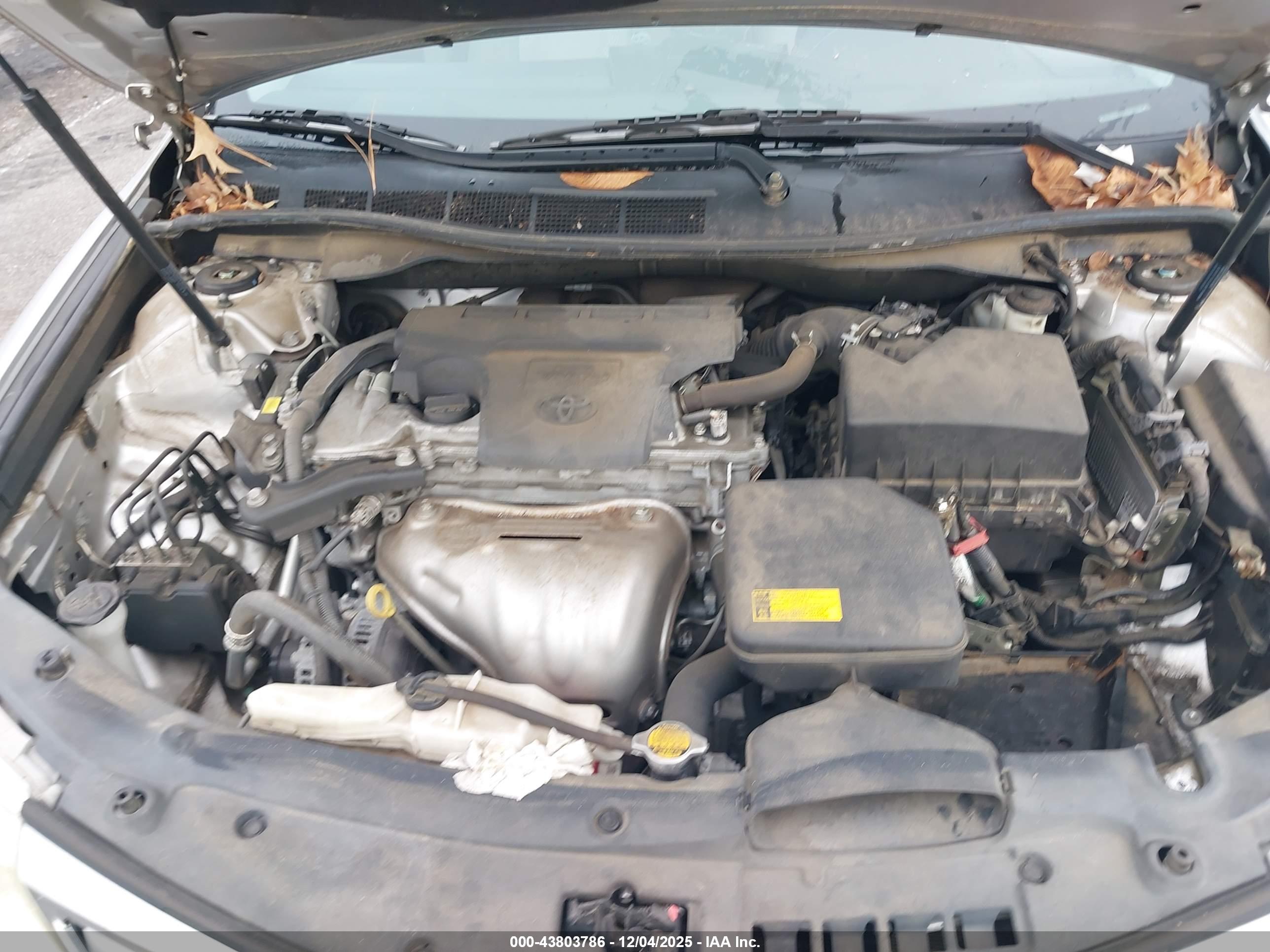 TOYOTA CAMRY image 10