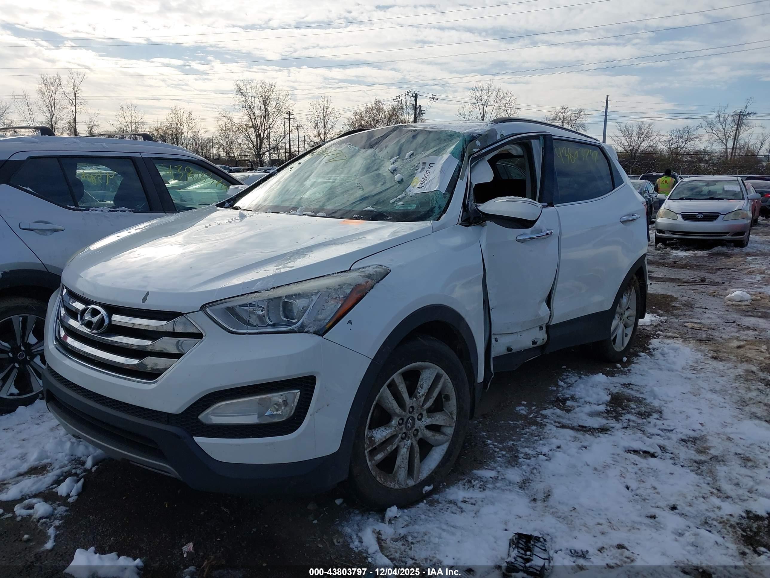 HYUNDAI SANTA image 6