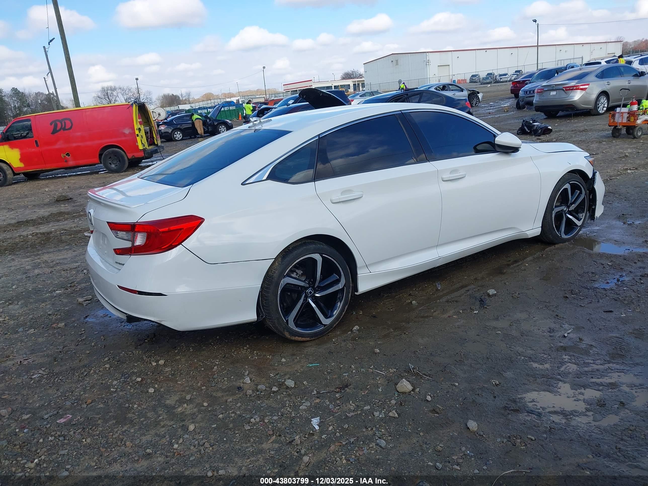 HONDA ACCORD image 4