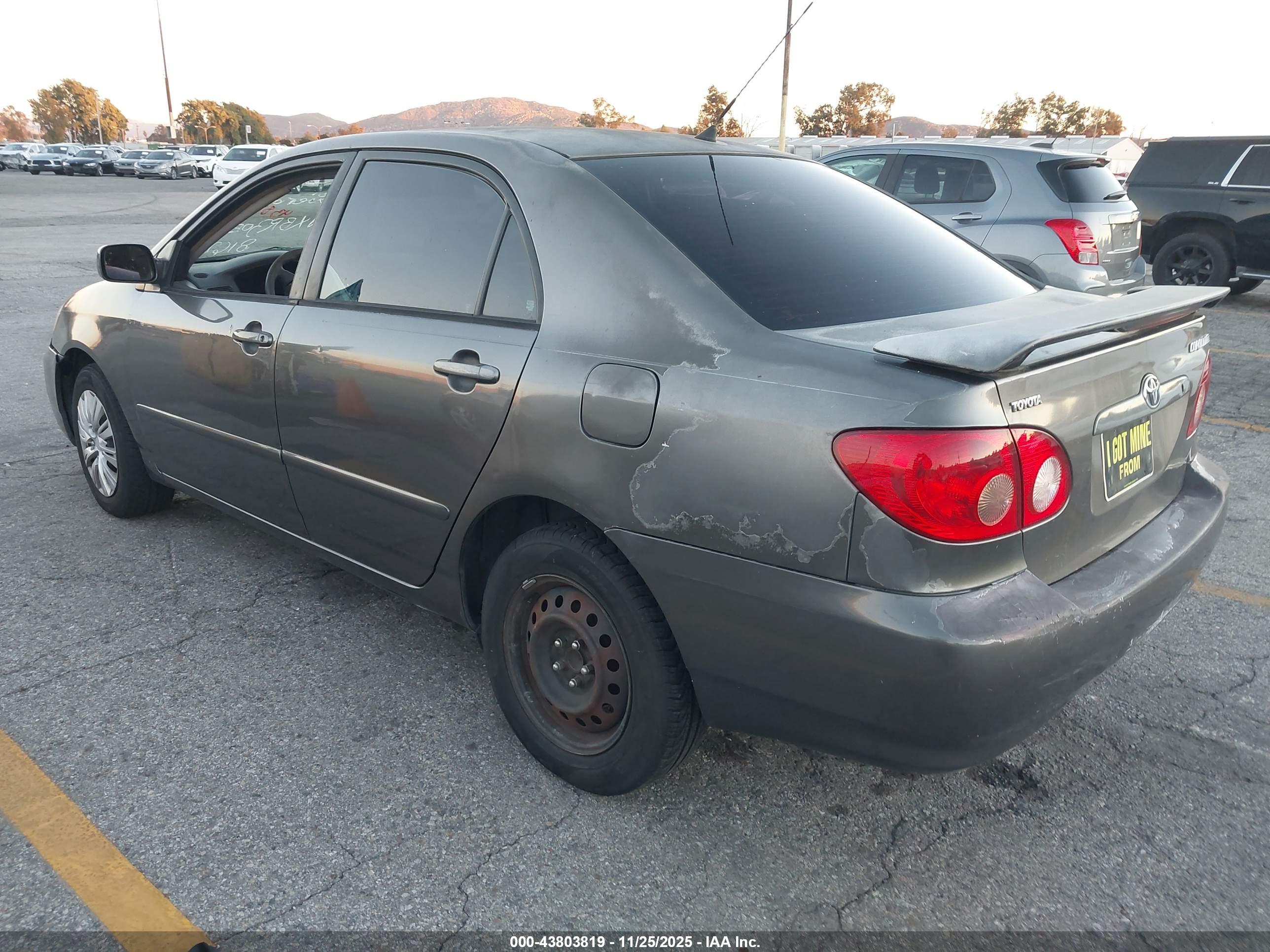 TOYOTA COROLLA image 3