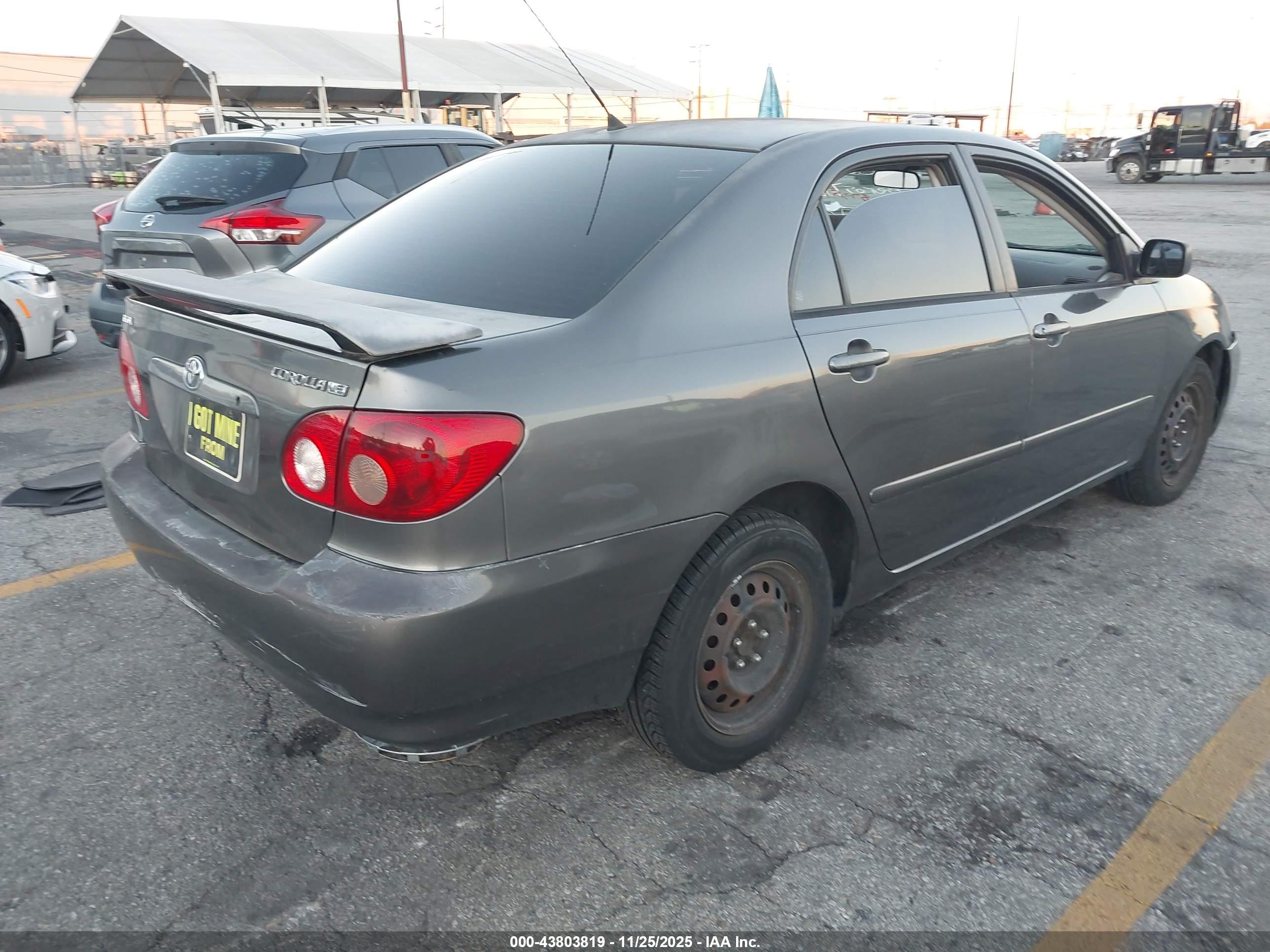 TOYOTA COROLLA image 4