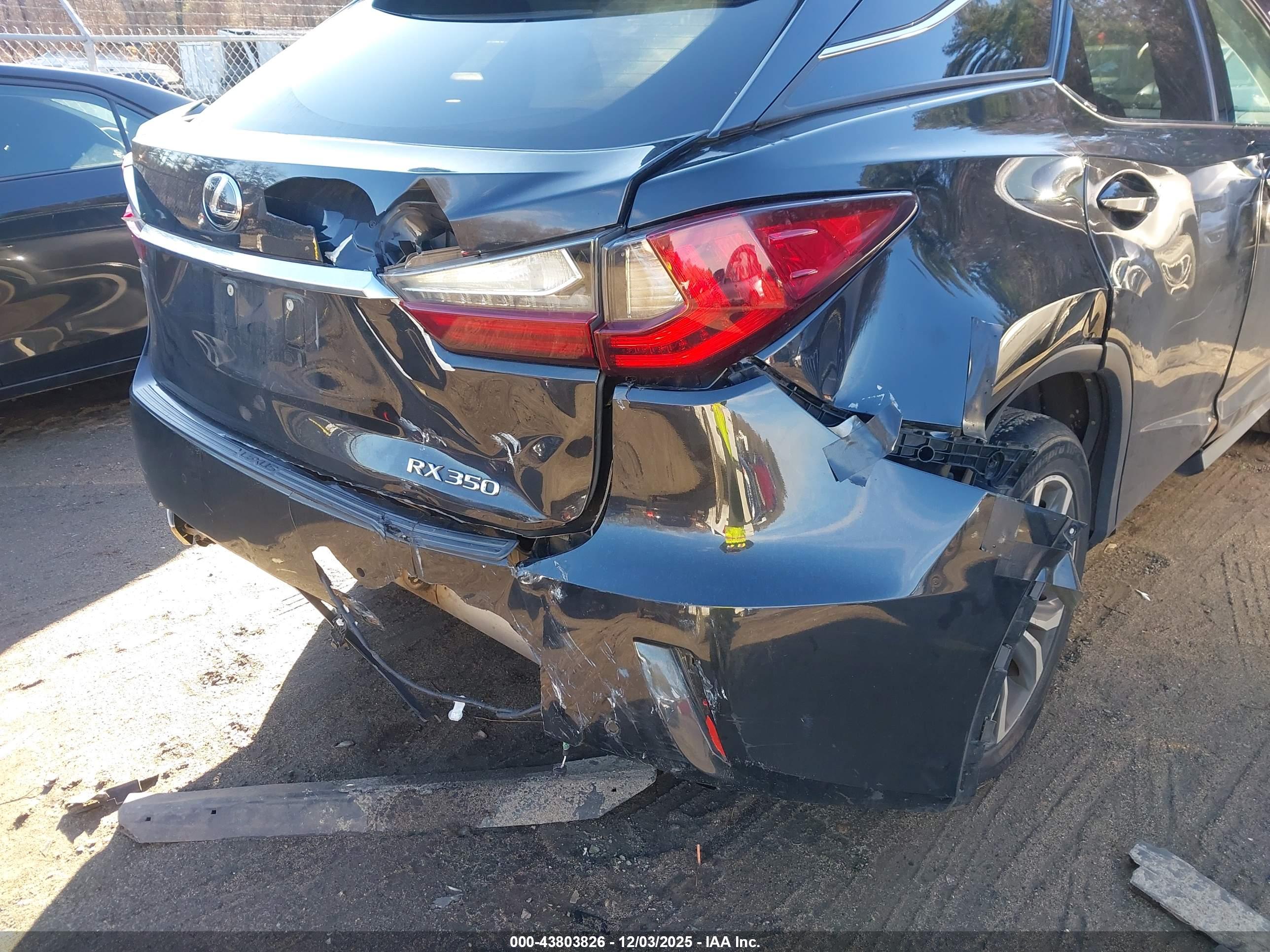 LEXUS RX image 6