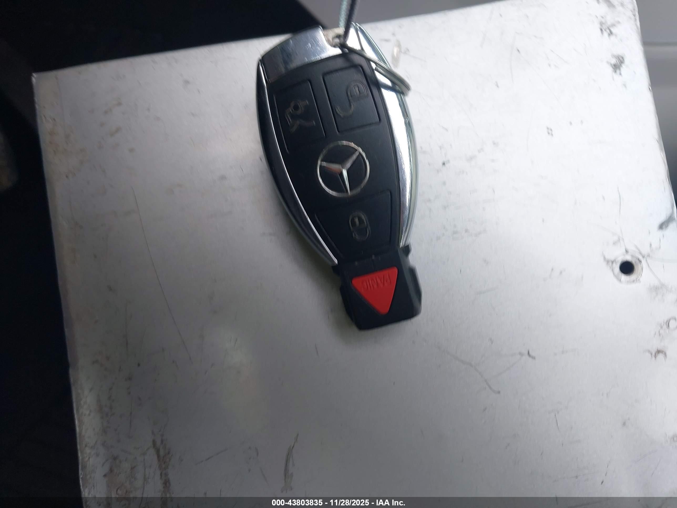 MERCEDES-BENZ CLA image 11
