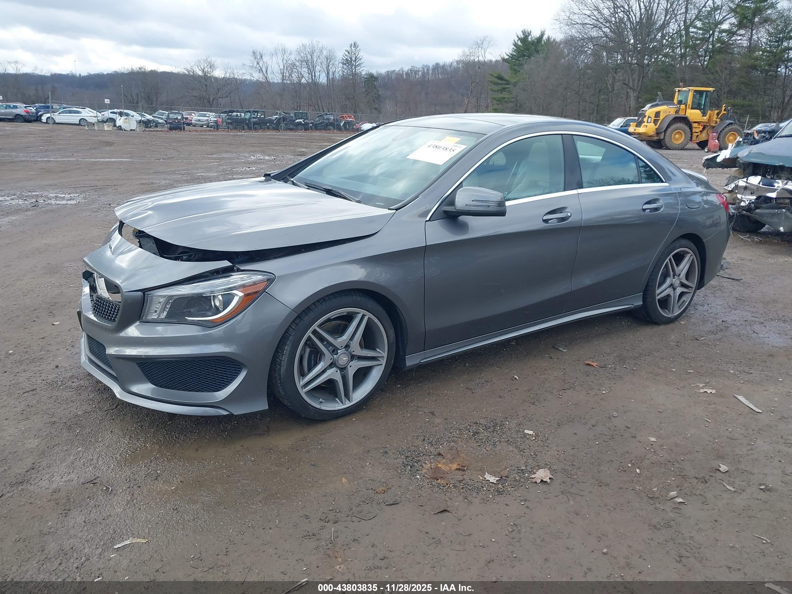 MERCEDES-BENZ CLA image 2