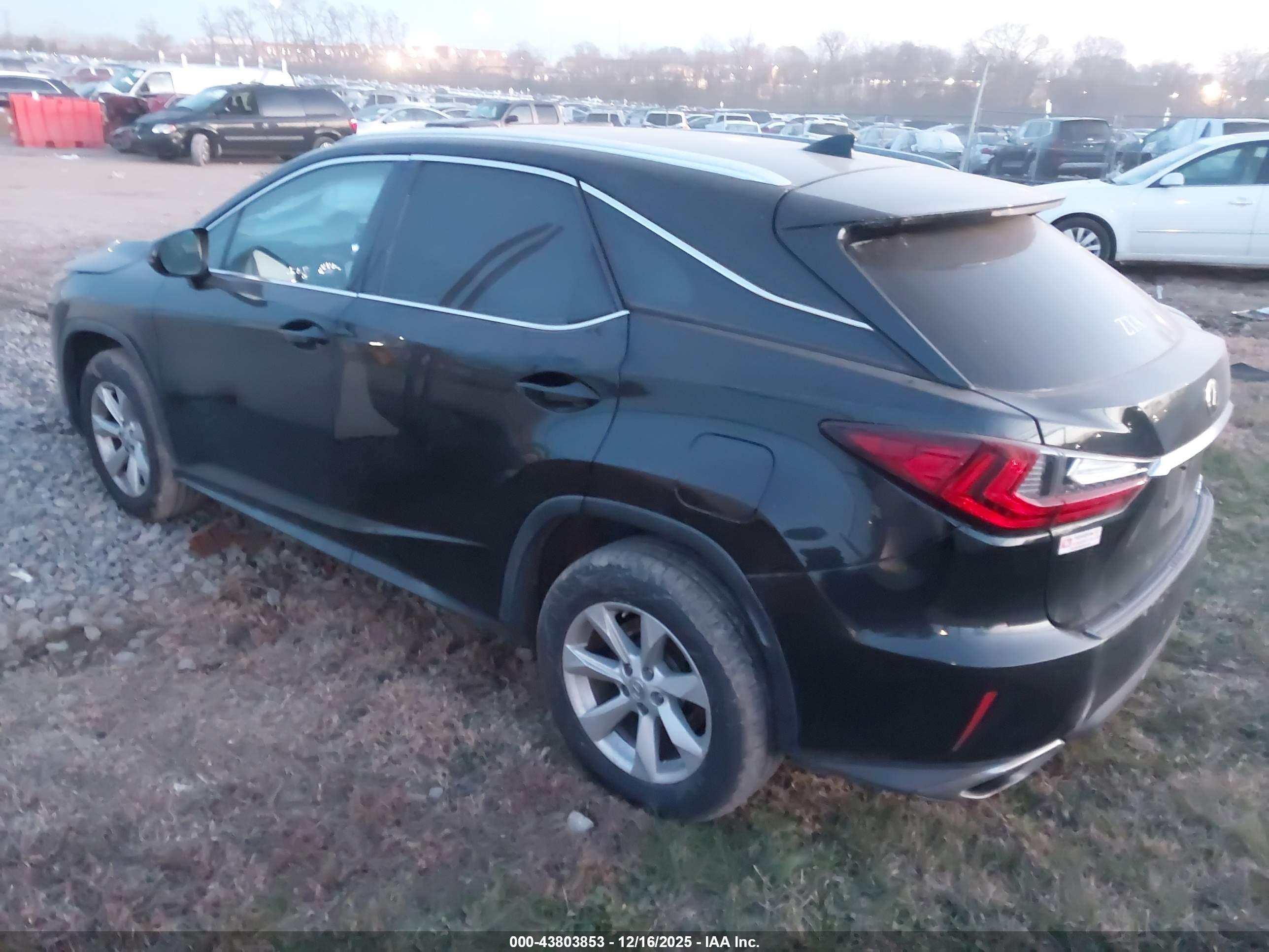 LEXUS RX image 3