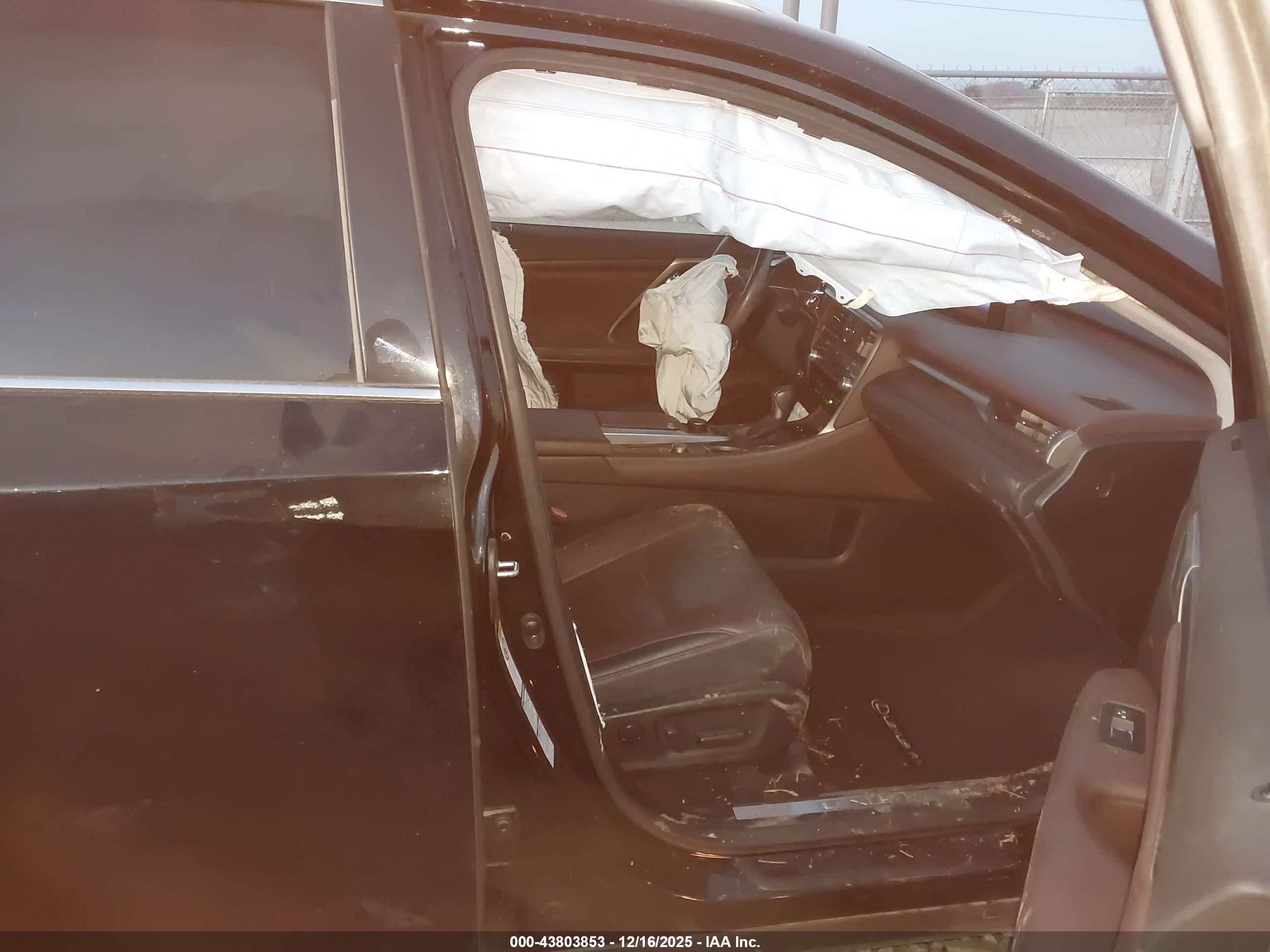 LEXUS RX image 5