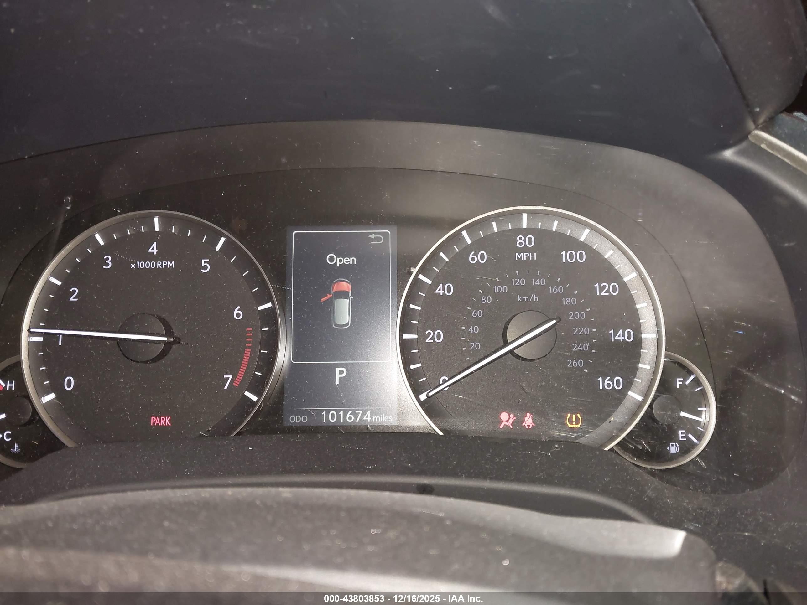 LEXUS RX image 7