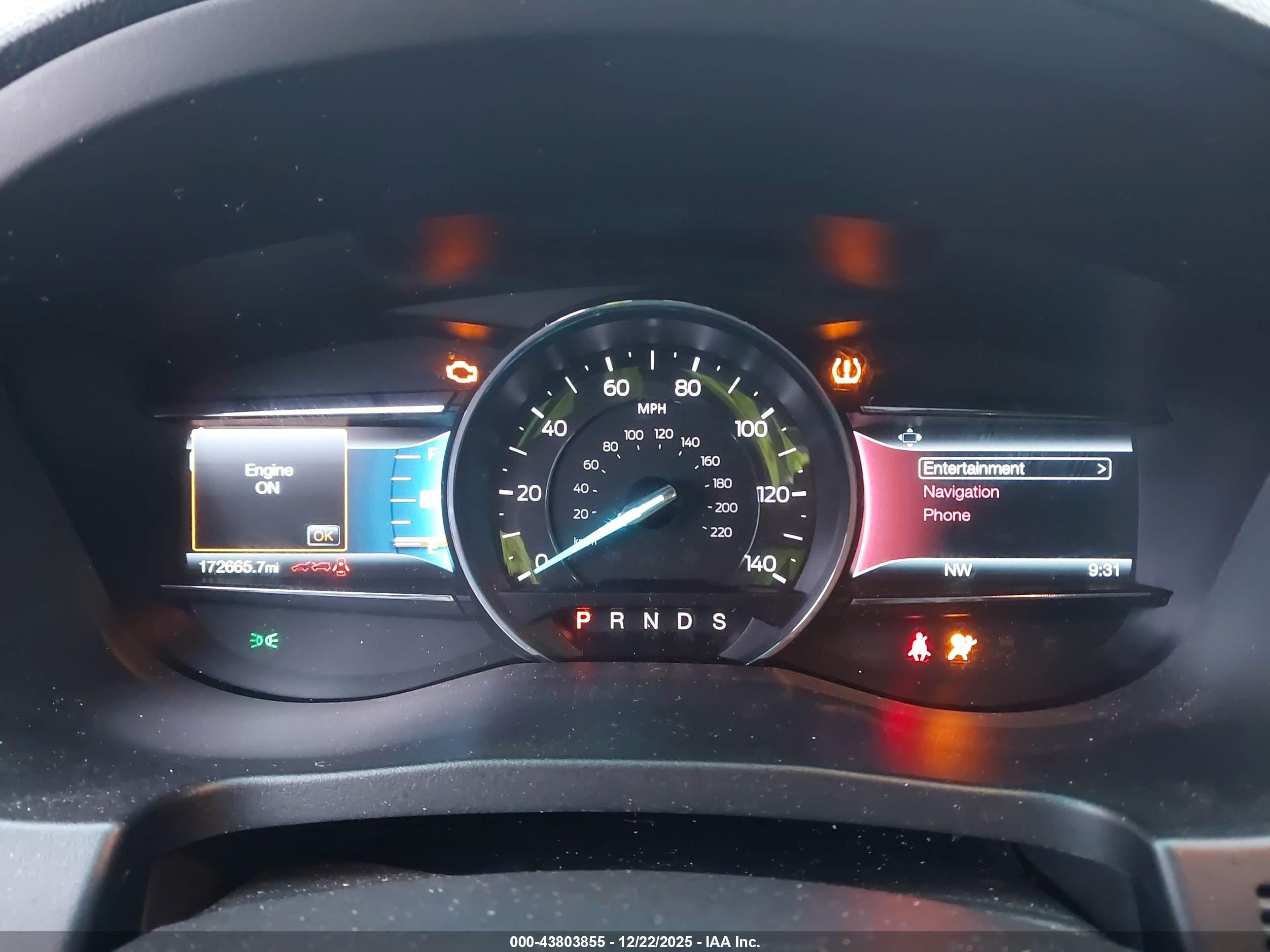 FORD EXPLORER image 7