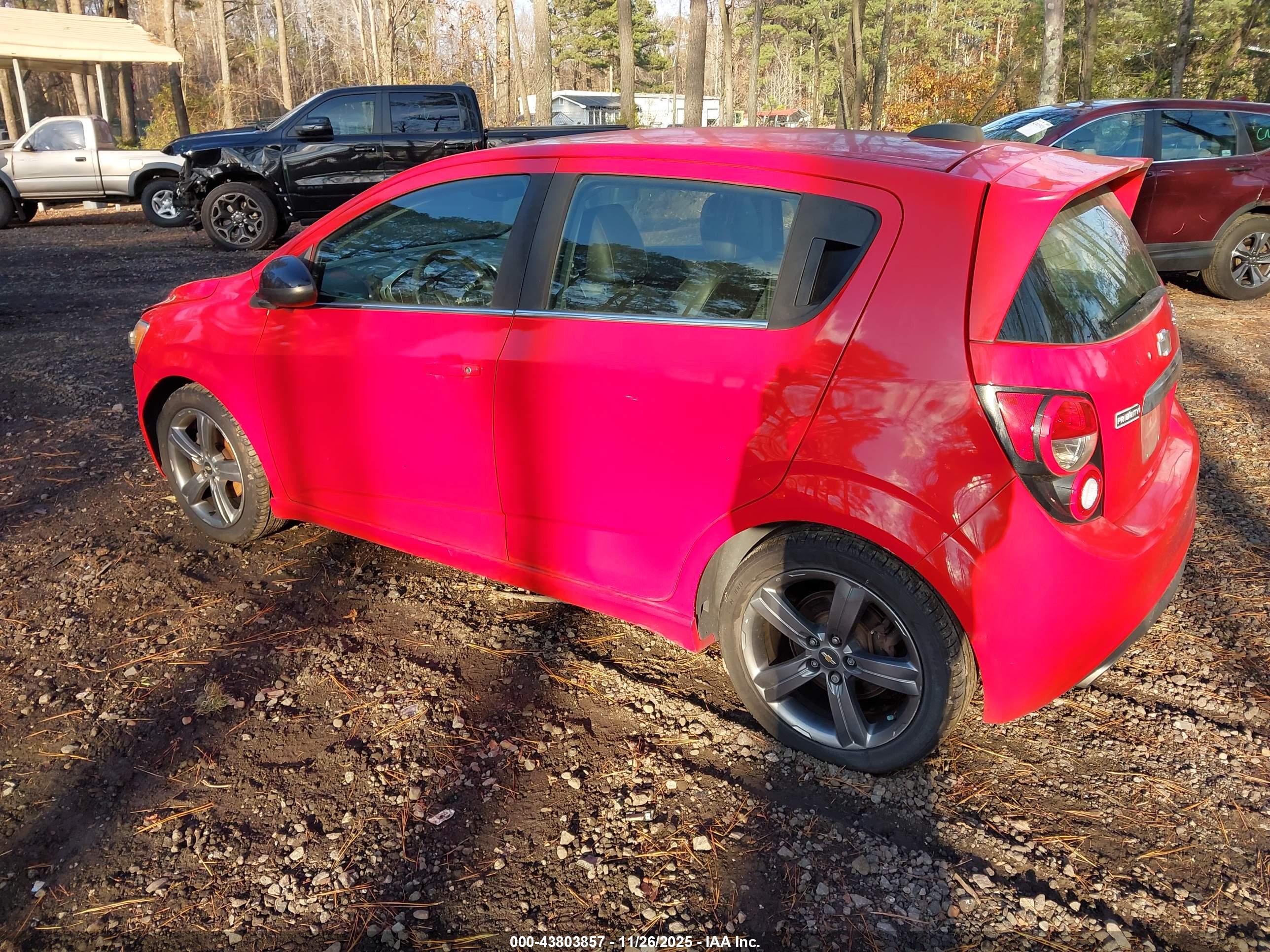 CHEVROLET SONIC image 3
