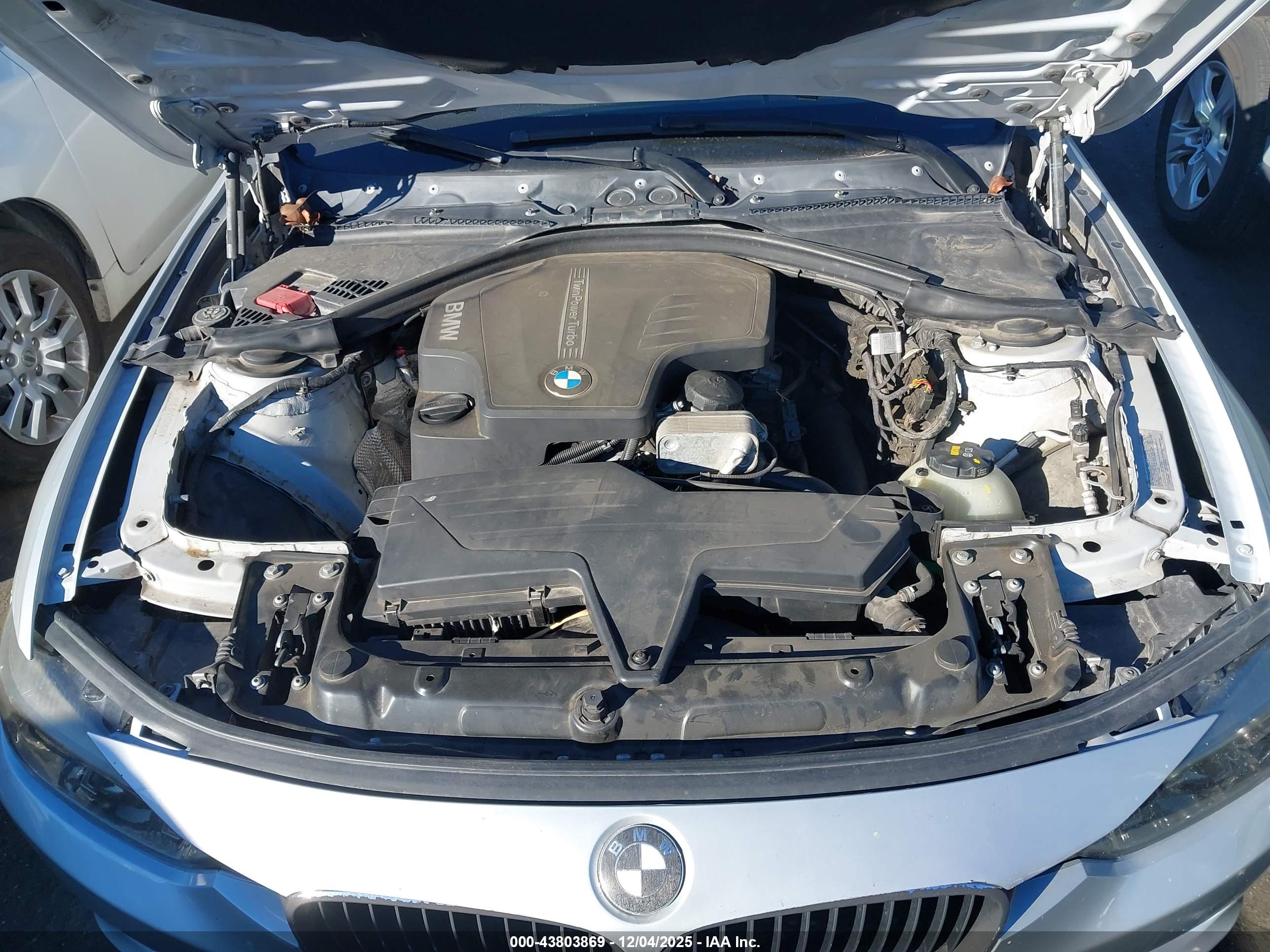 BMW 328I image 10