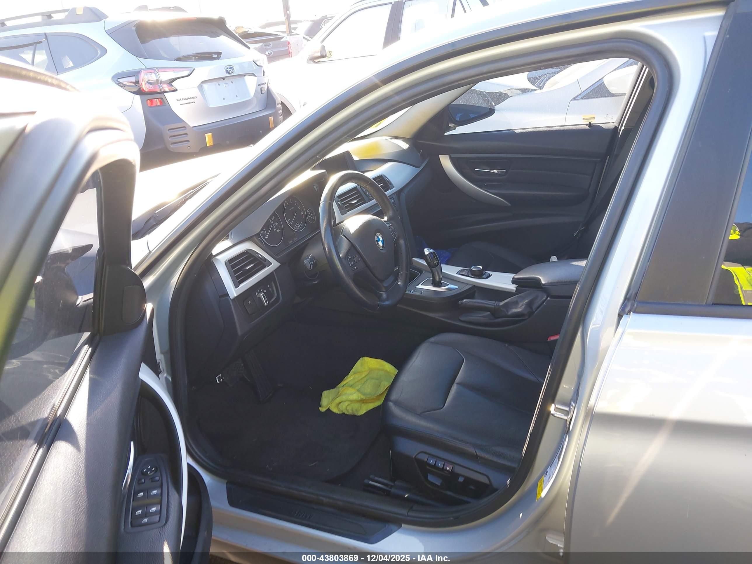 BMW 328I image 5