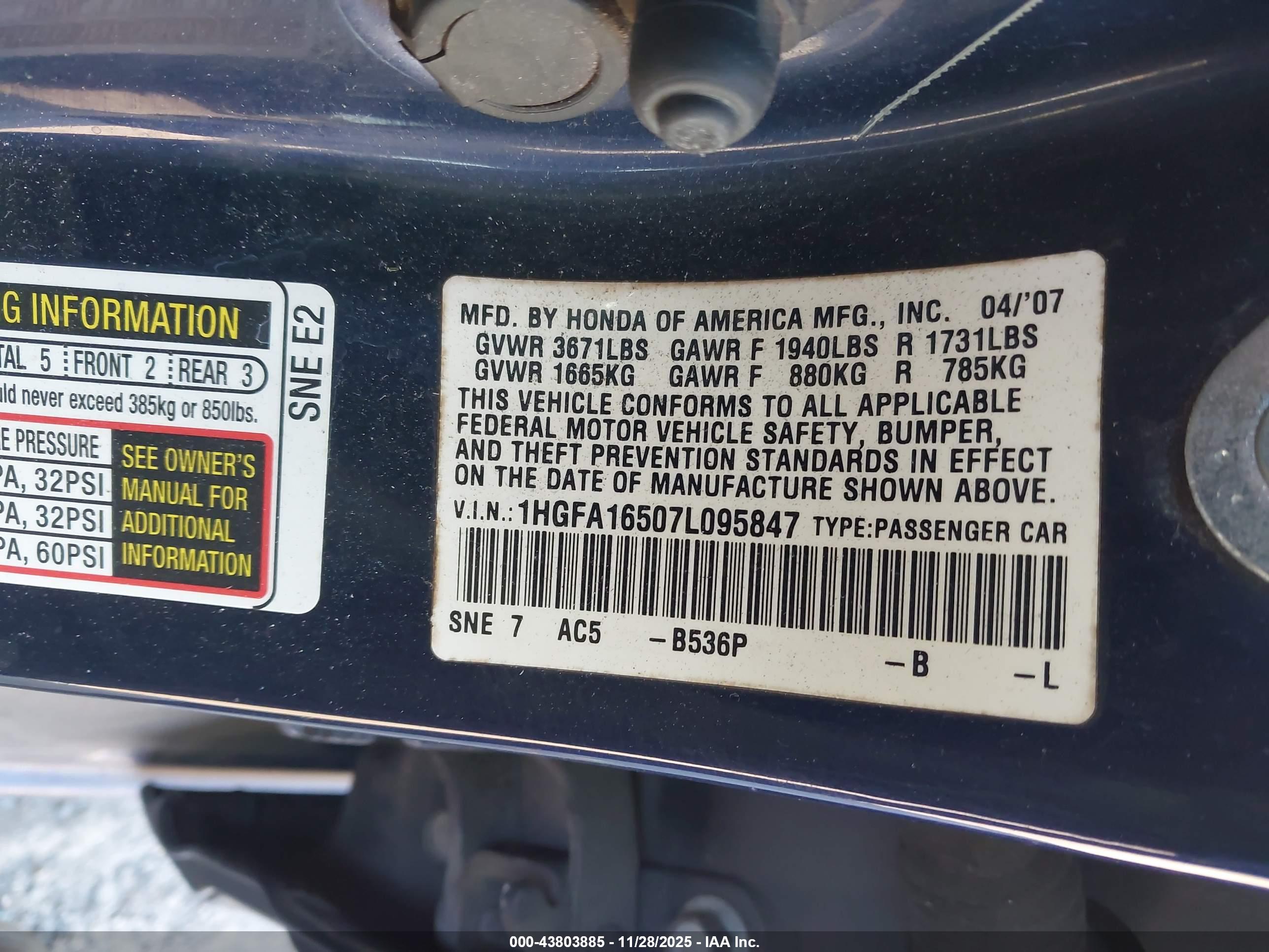 HONDA CIVIC image 9